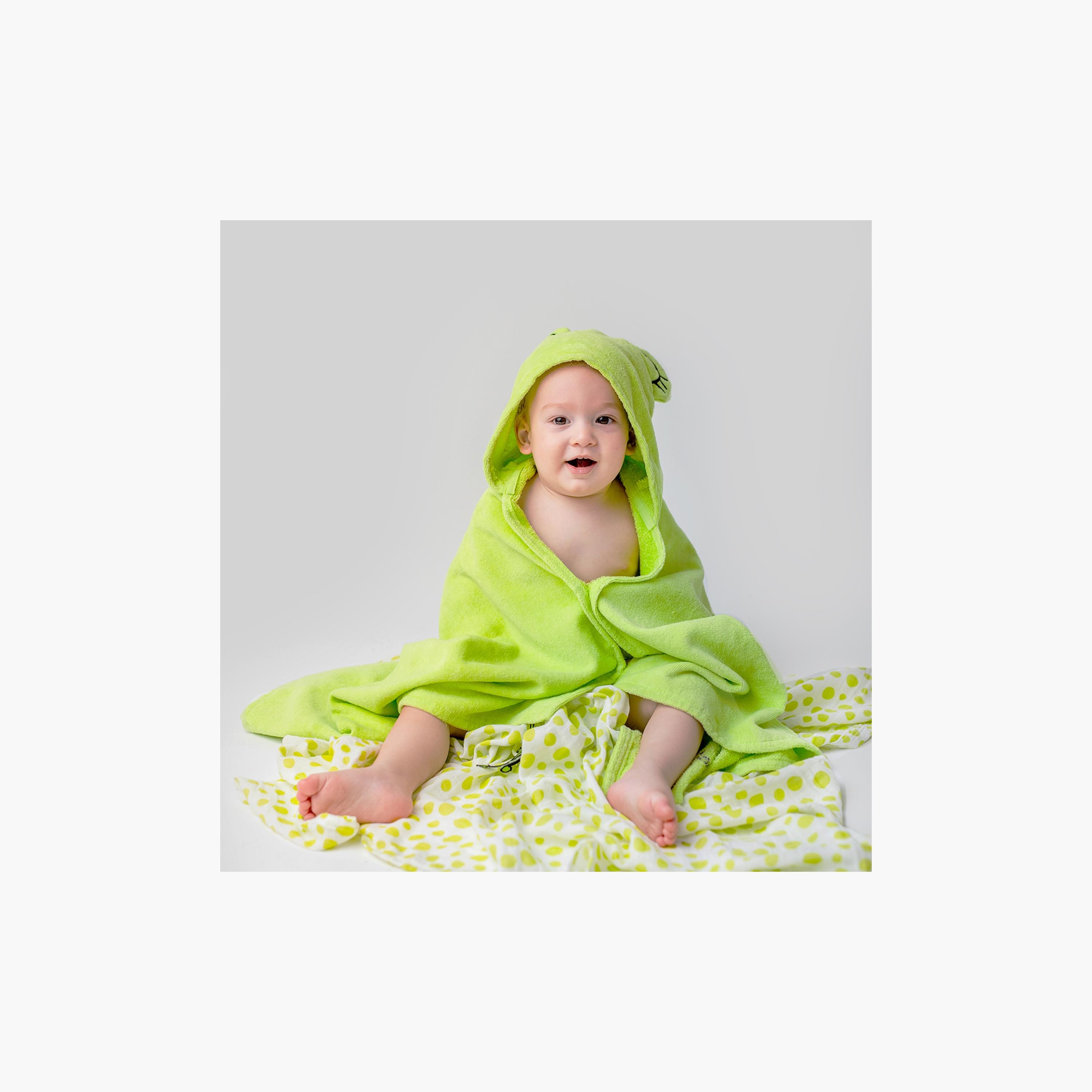 Milk&Moo Cacha Frog Velvet Hooded Baby Towel - 14 x 24 x 7 cm-baby-bathandcare-towels-image-5