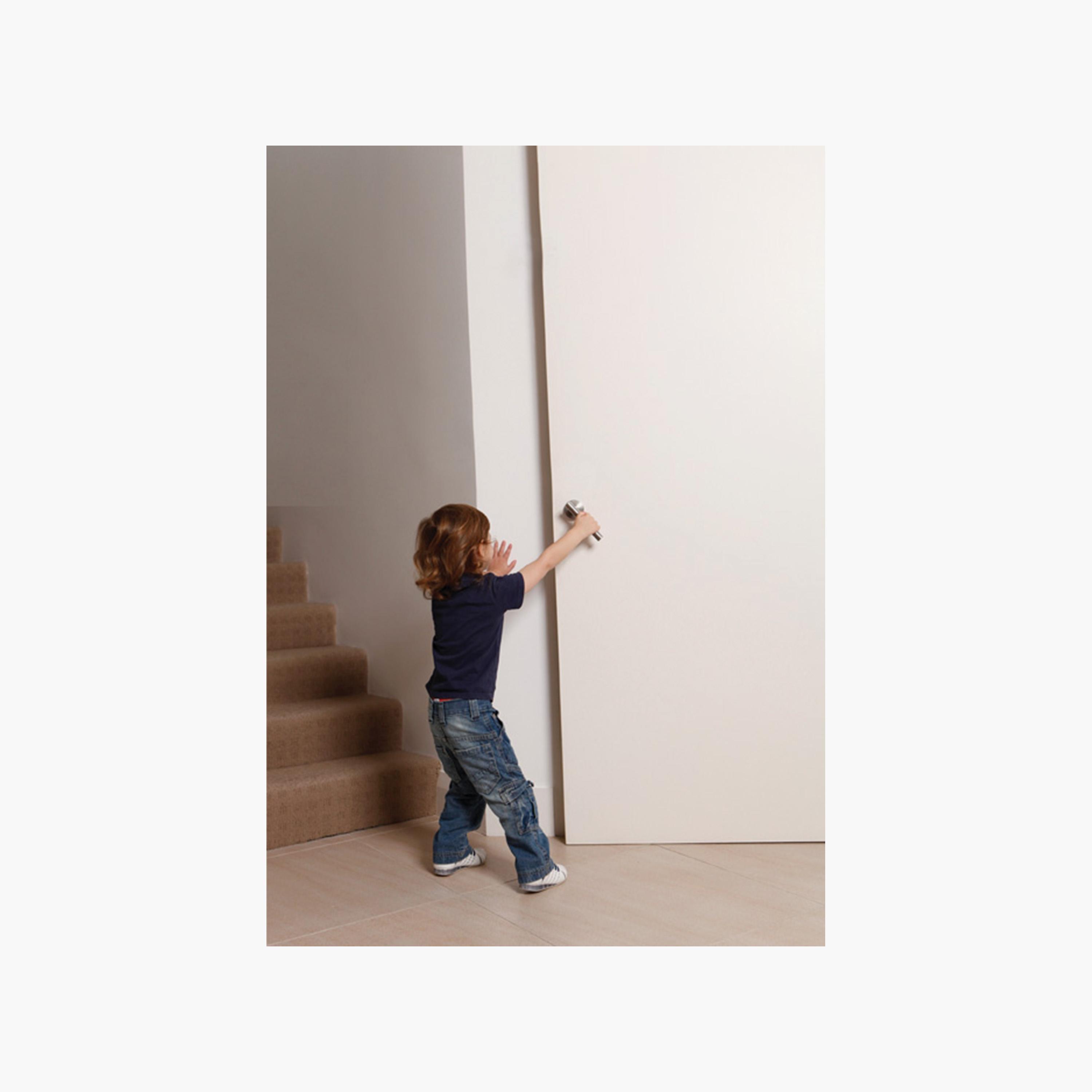 Dreambaby Door Stopper, White-baby-healthandsafety-babyproofing-image-5