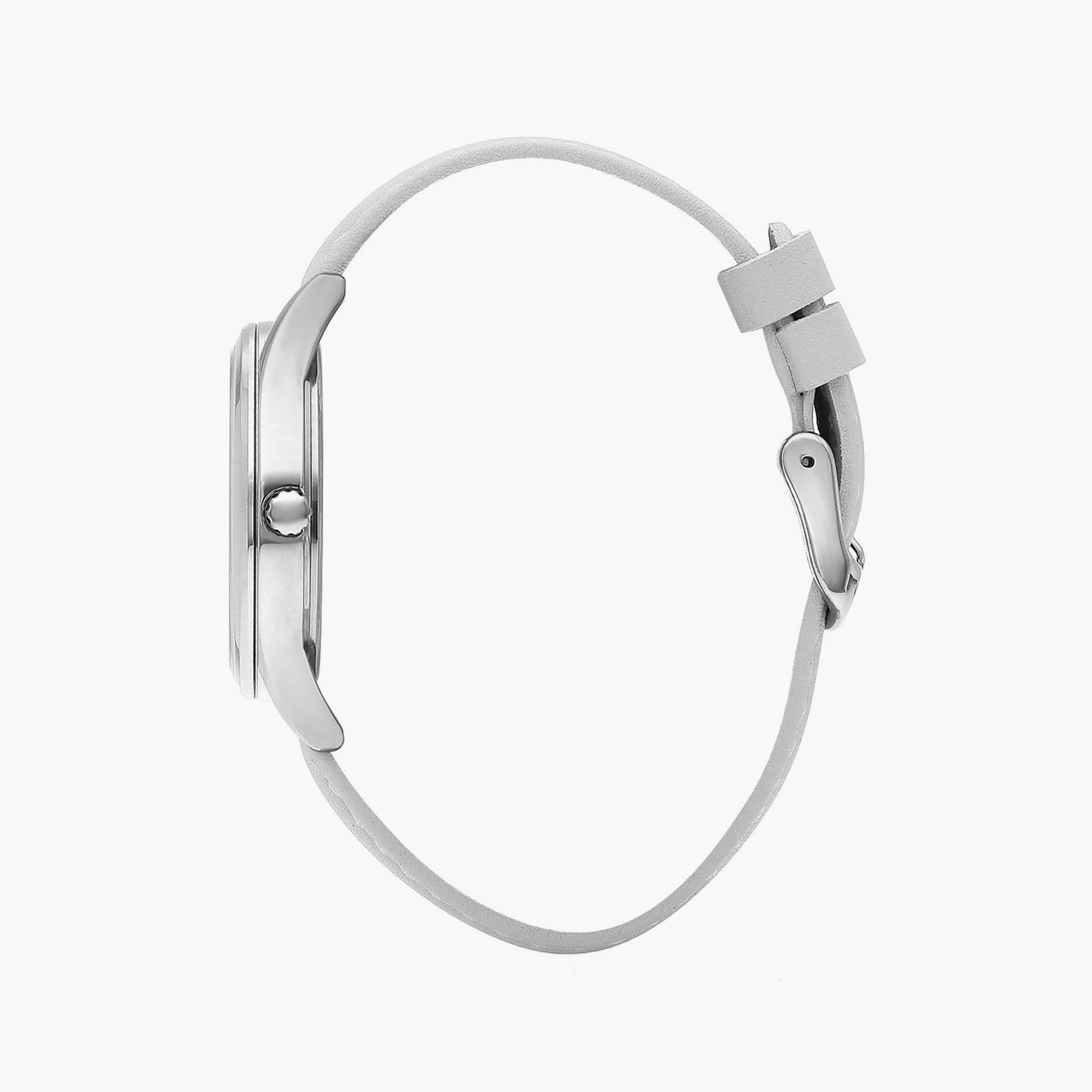 كاسيو-  ساعة رمادية تناظرية بسوار من البلاستيك | MQ-24B-8BDF-women-watchesandjewellery-watches-image-2