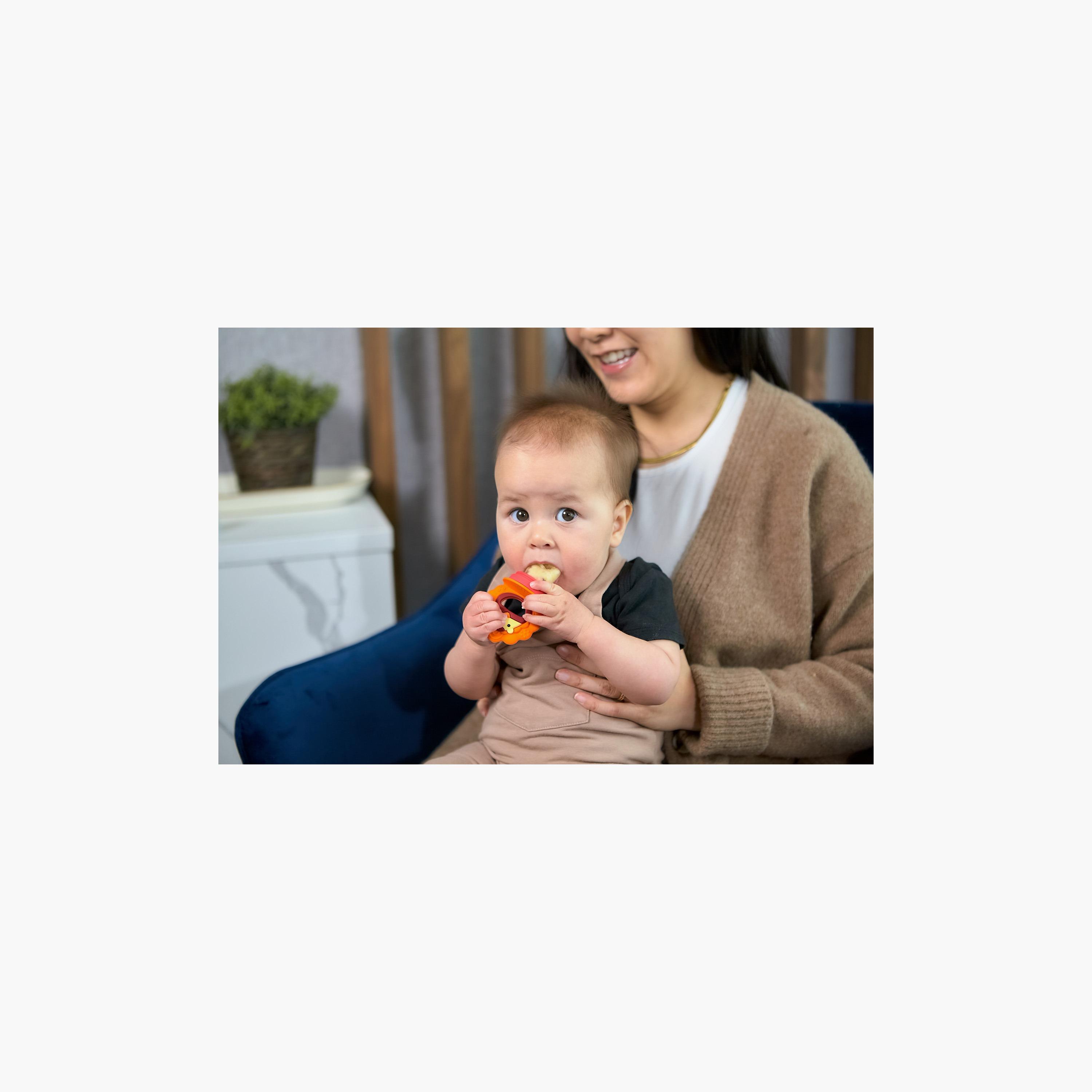 Marcus & Marcus Silicone Self Feeder N Pop, Marcus-baby-feeding-accessories-image-4