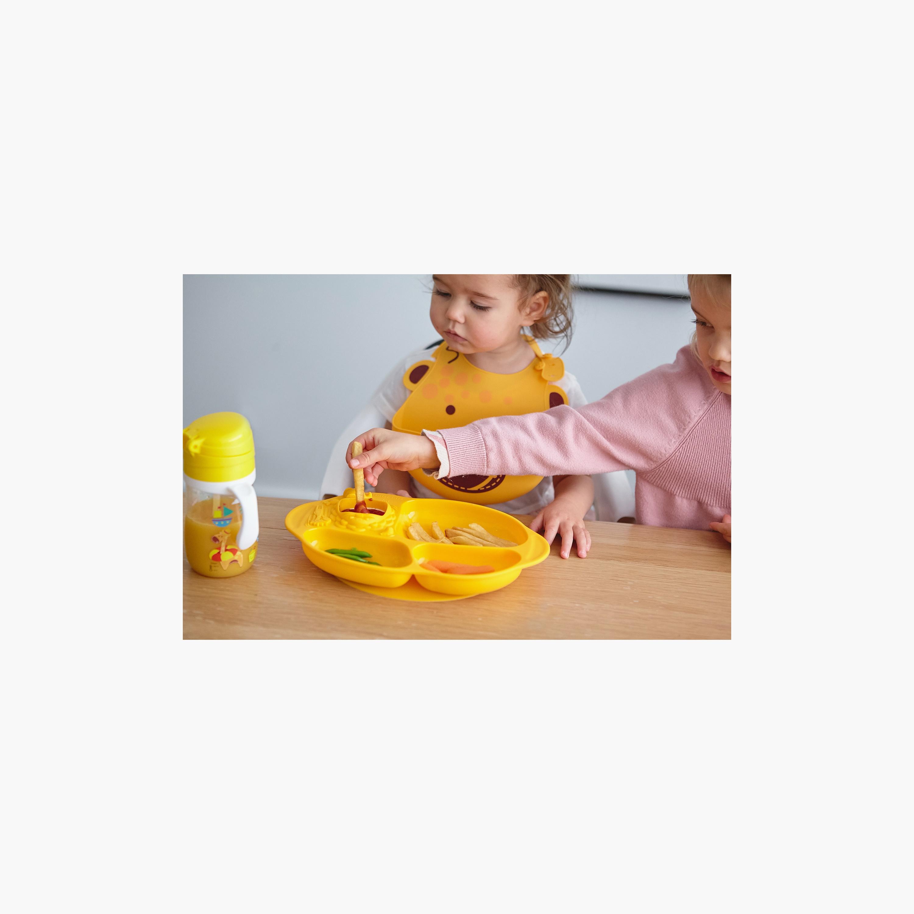 Marcus & Marcus Yummy Dips Suction Divided Plate-baby-feeding-mealtimeessentials-image-3