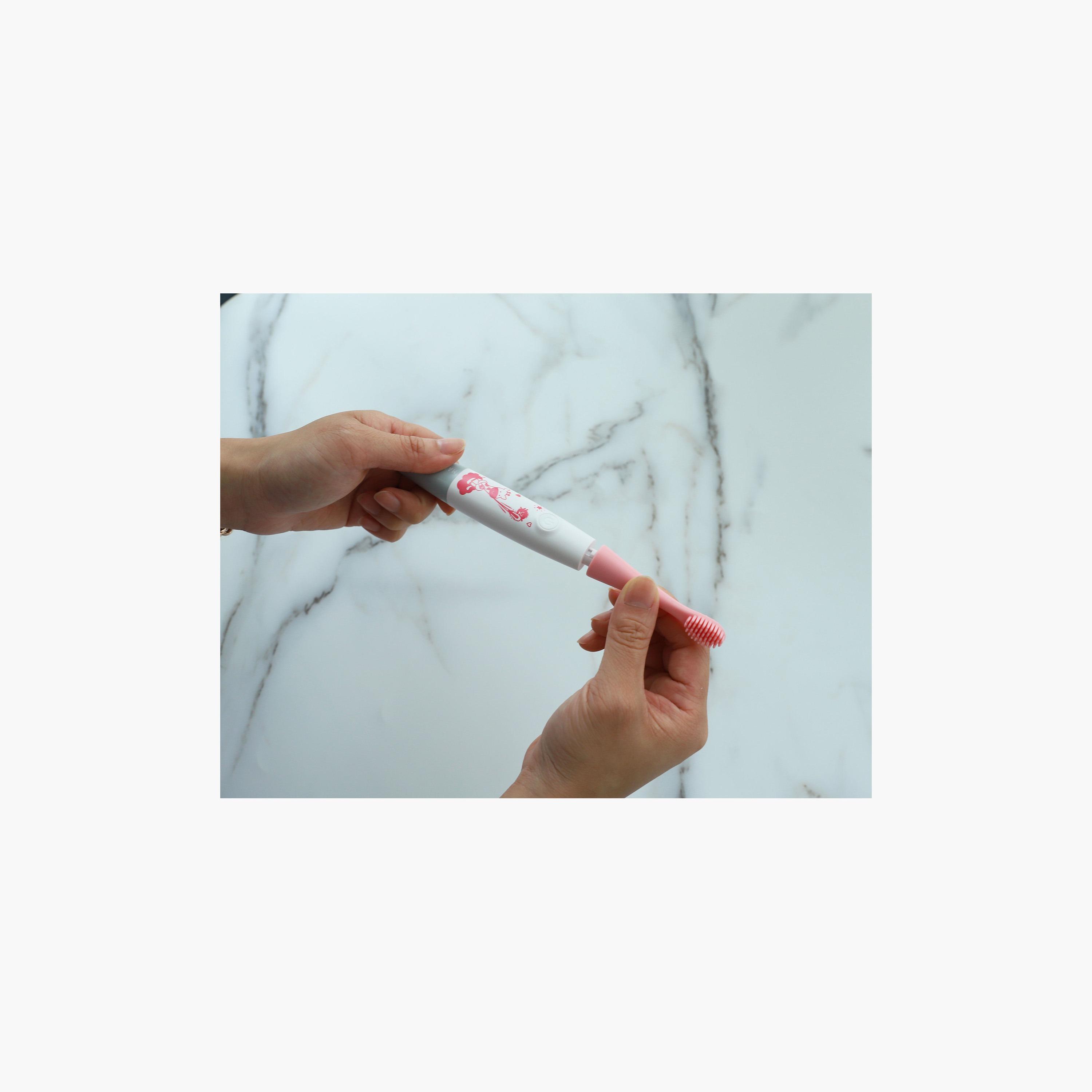 Marcus & Marcus Sonic Silicone Toothbrush-baby-bathandcare-oralcare-image-3