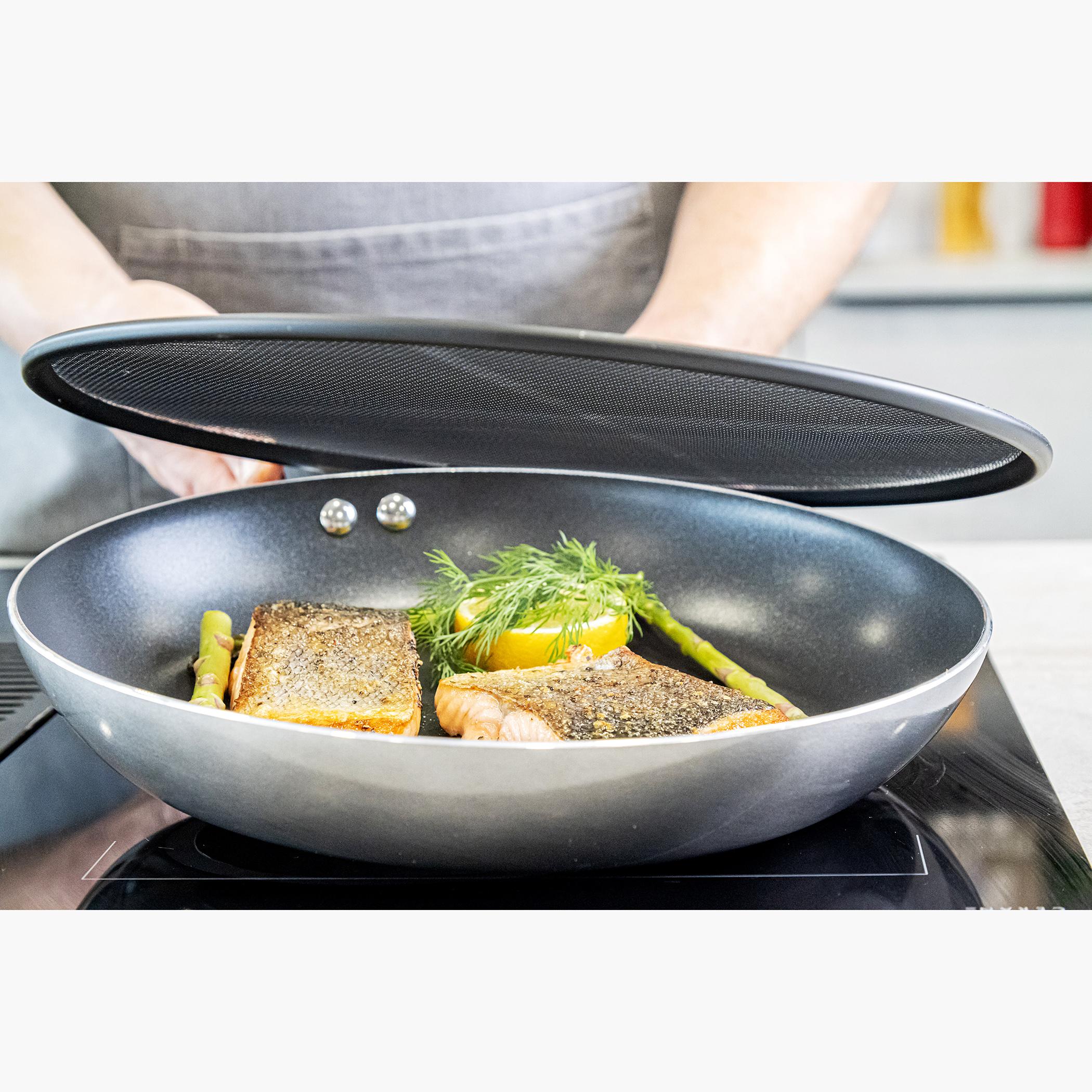 KitchenCraft Non-Stick Splatter Screen - 29 cm