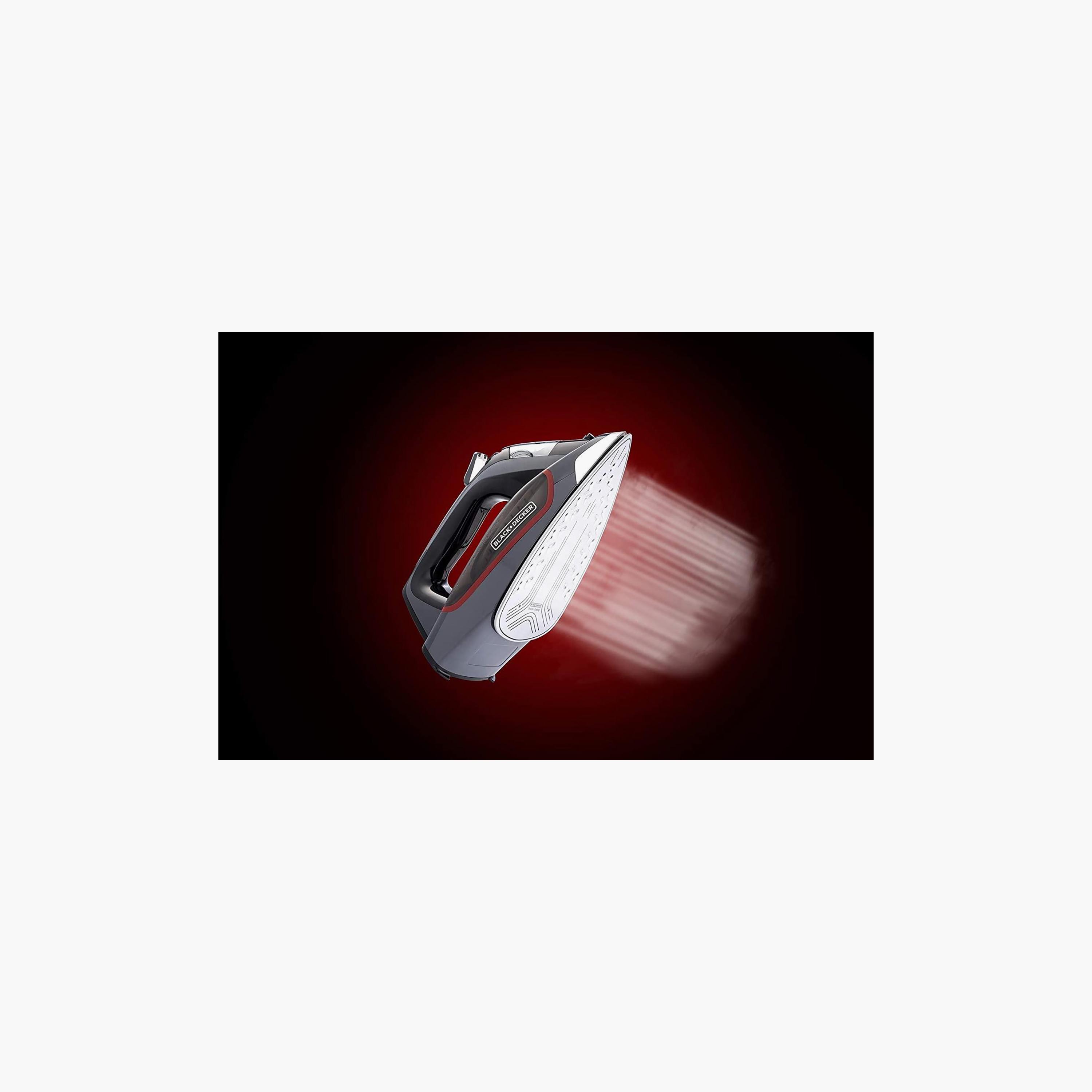مكواة بخار من بلاك + ديكر بقوة 2200 واط مع قاعدة من السيراميك  |  X2050-B5-household-appliances-homeappliances-ironandsteamers-image-2