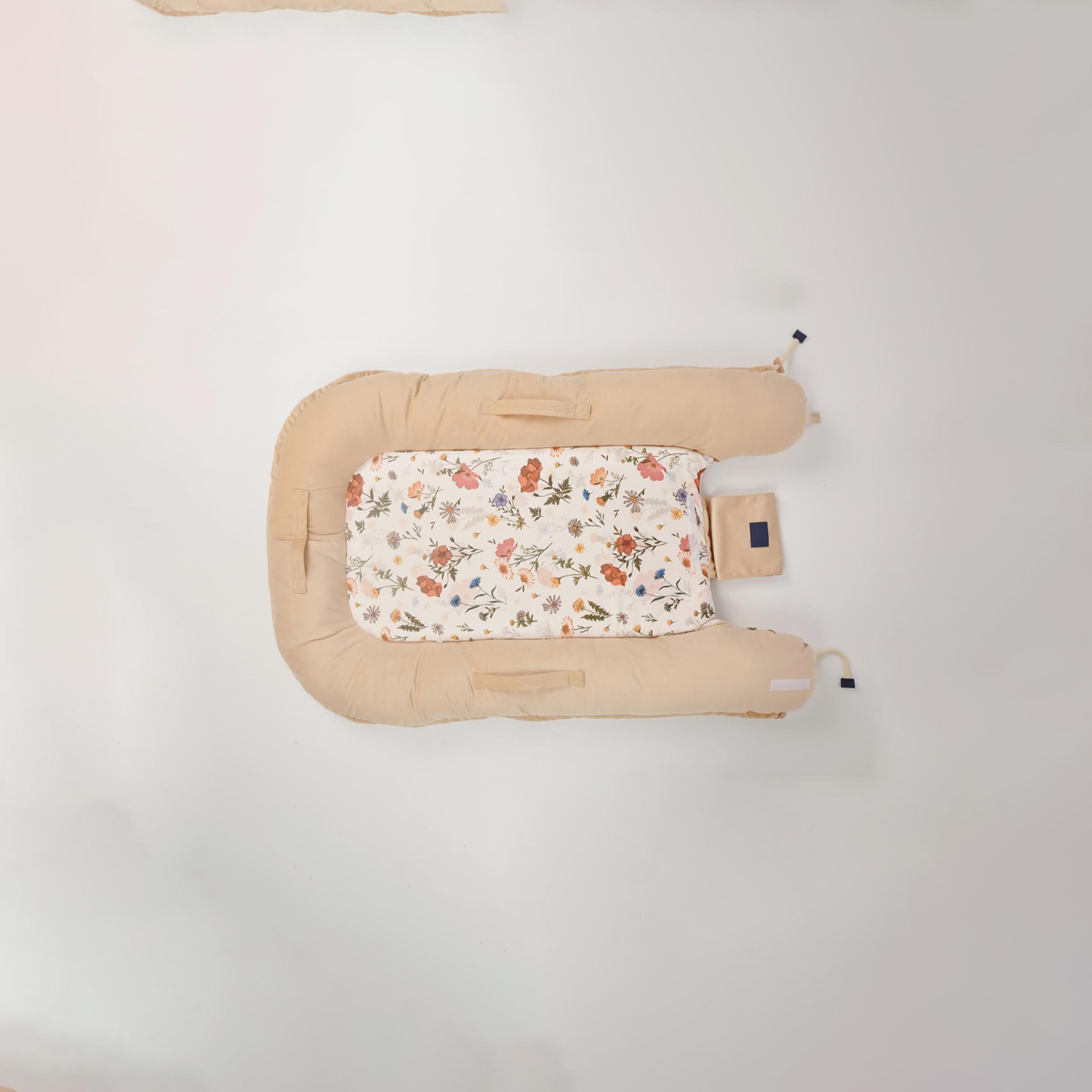 Babydream Portable Bassinet, Beige-baby-nursery-babybedding-image-5