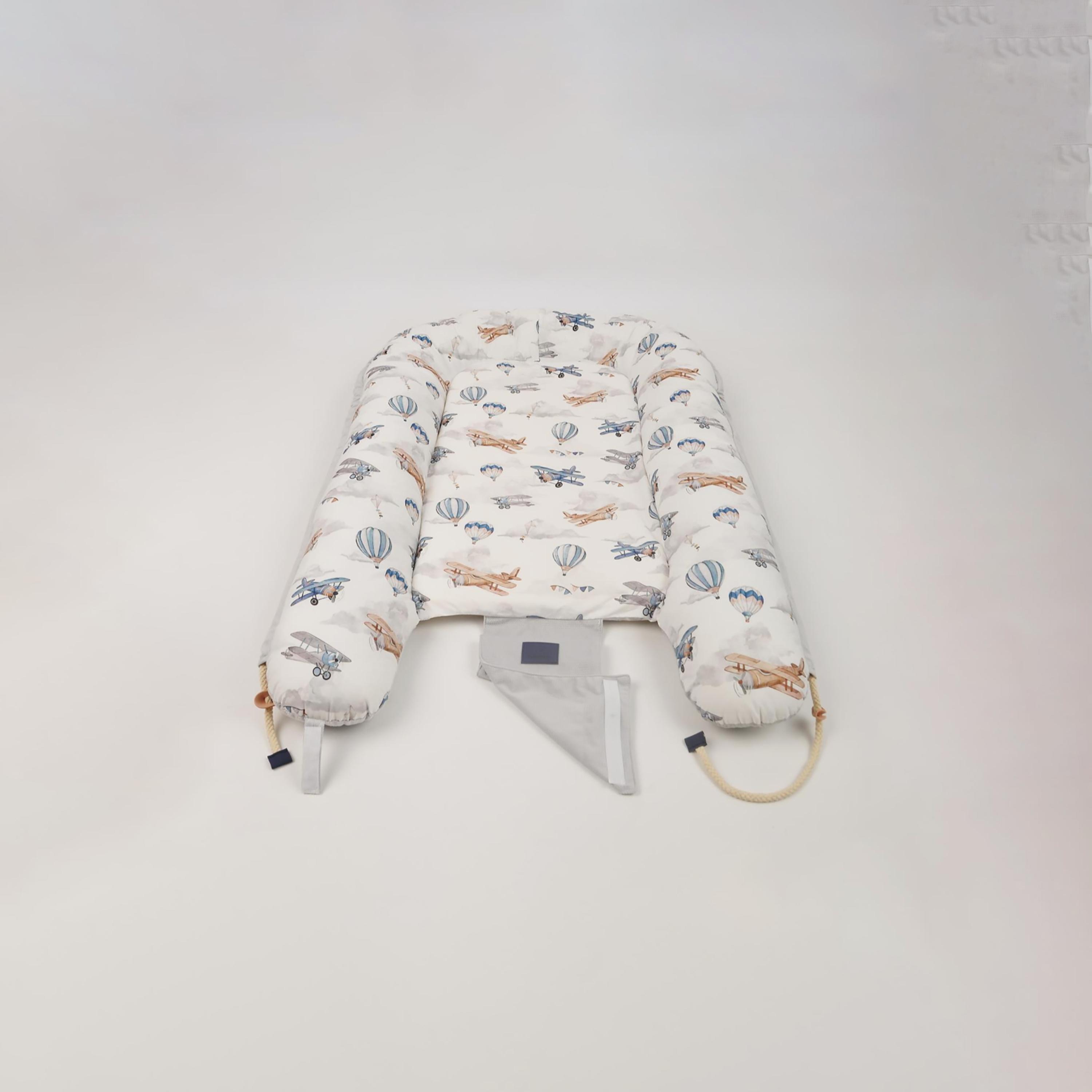 Babydream Portable Bassinet, Grey-baby-nursery-babybedding-image-3