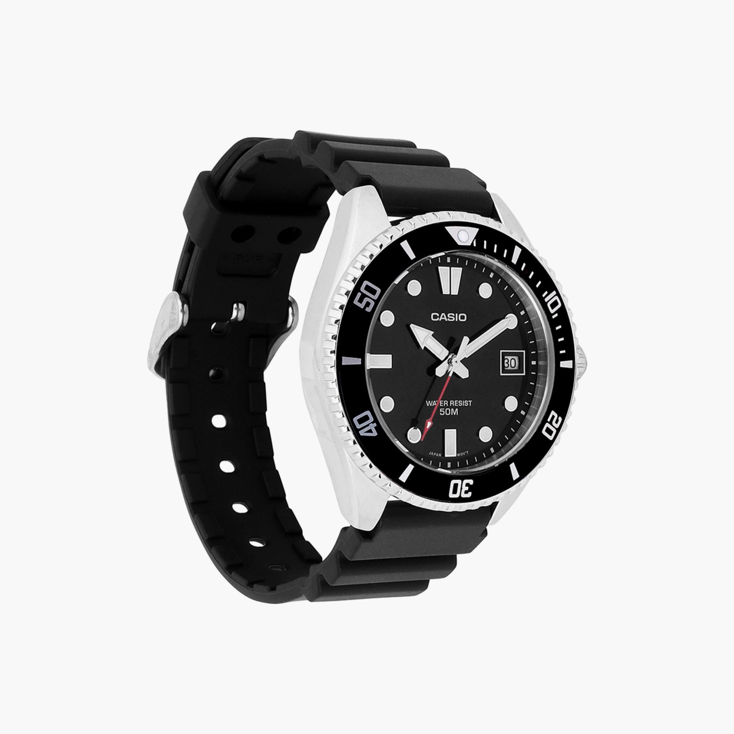  GW0386G2 ساعة يد أنالوج للرجال بسوار جلدي بلون بني من جيس -men-watchesandjewellery-watches-image-2