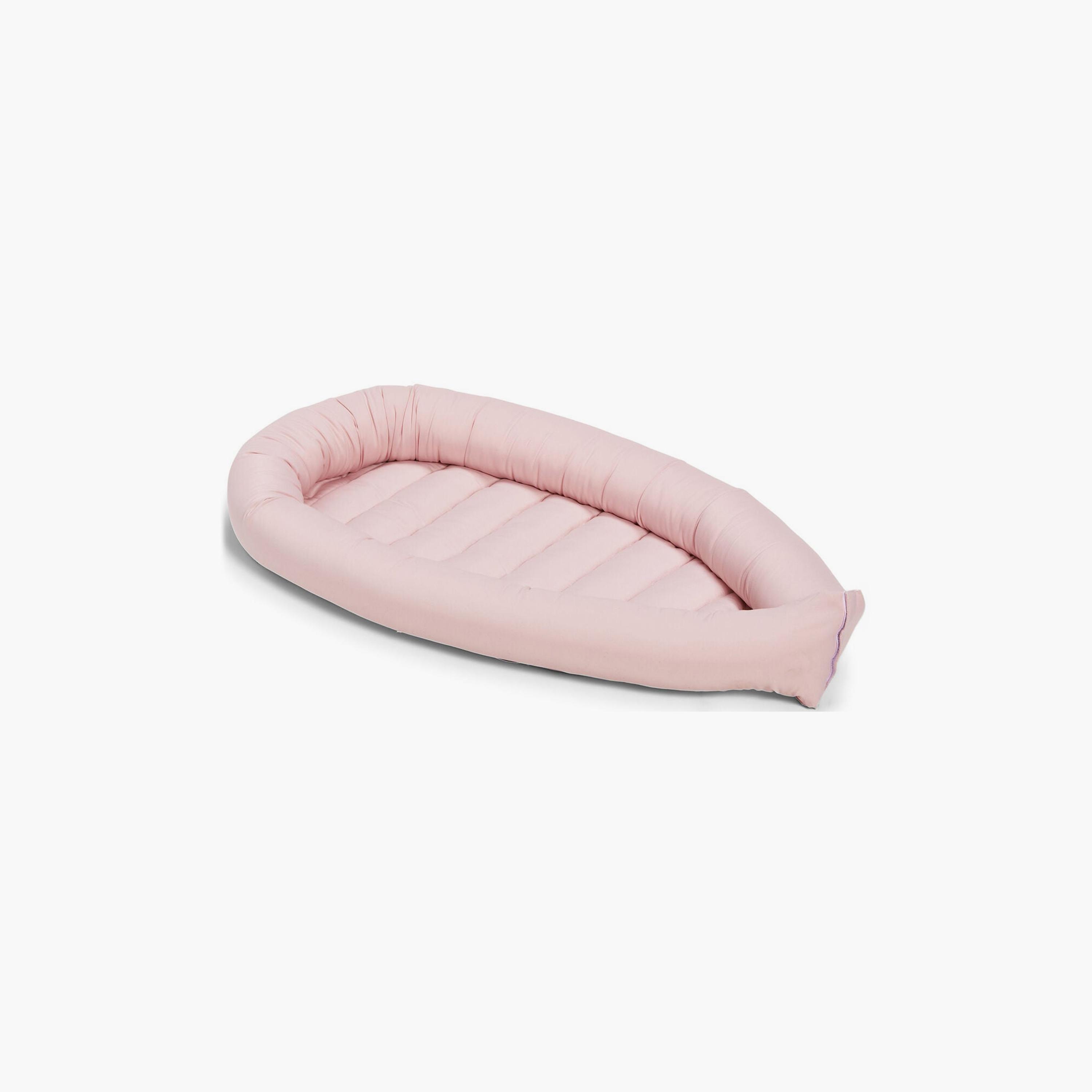 سرير  مريح بيبي نيست من نايت آنجل، وردي-baby-nursery-babybedding-image-1