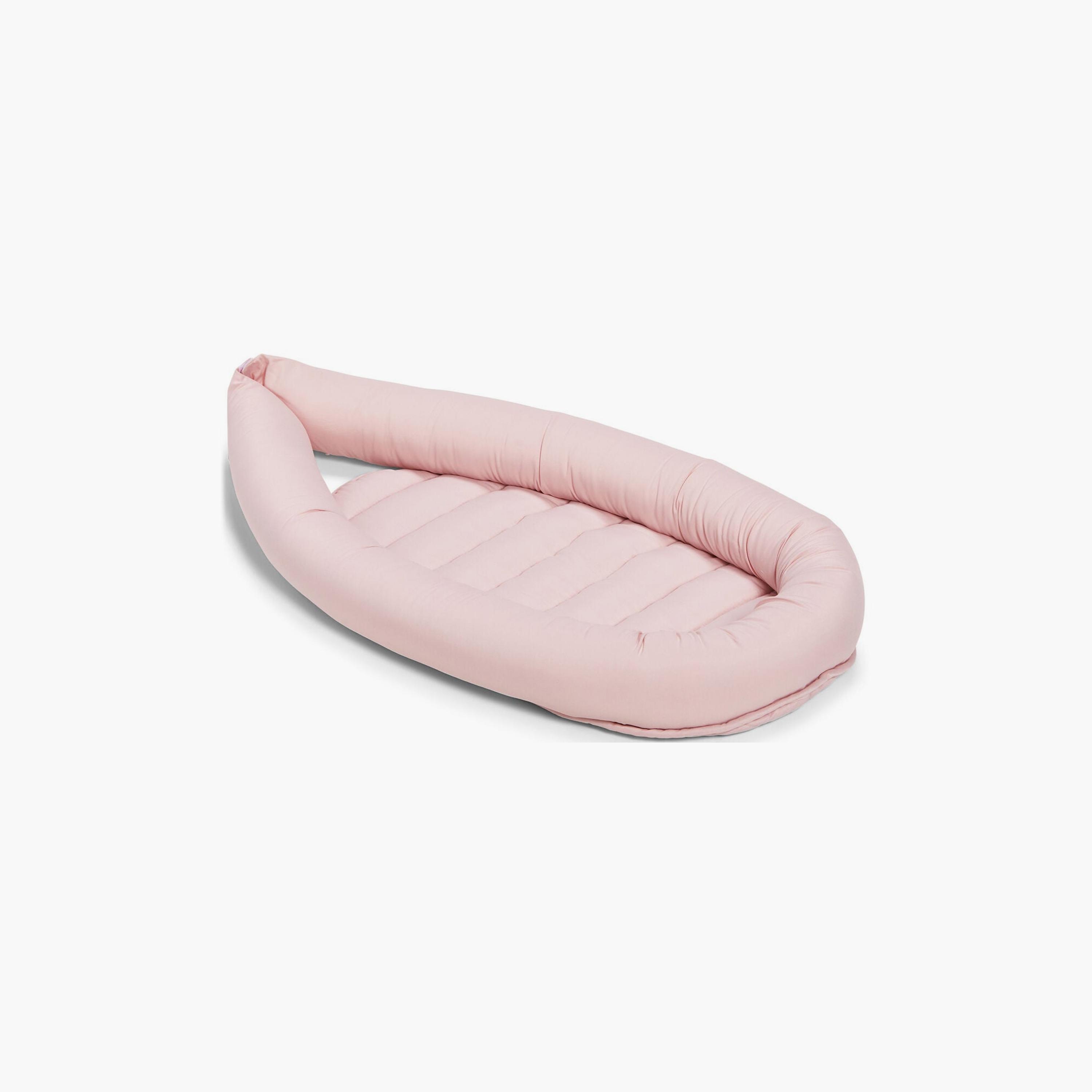 سرير  مريح بيبي نيست من نايت آنجل، وردي-baby-nursery-babybedding-image-2