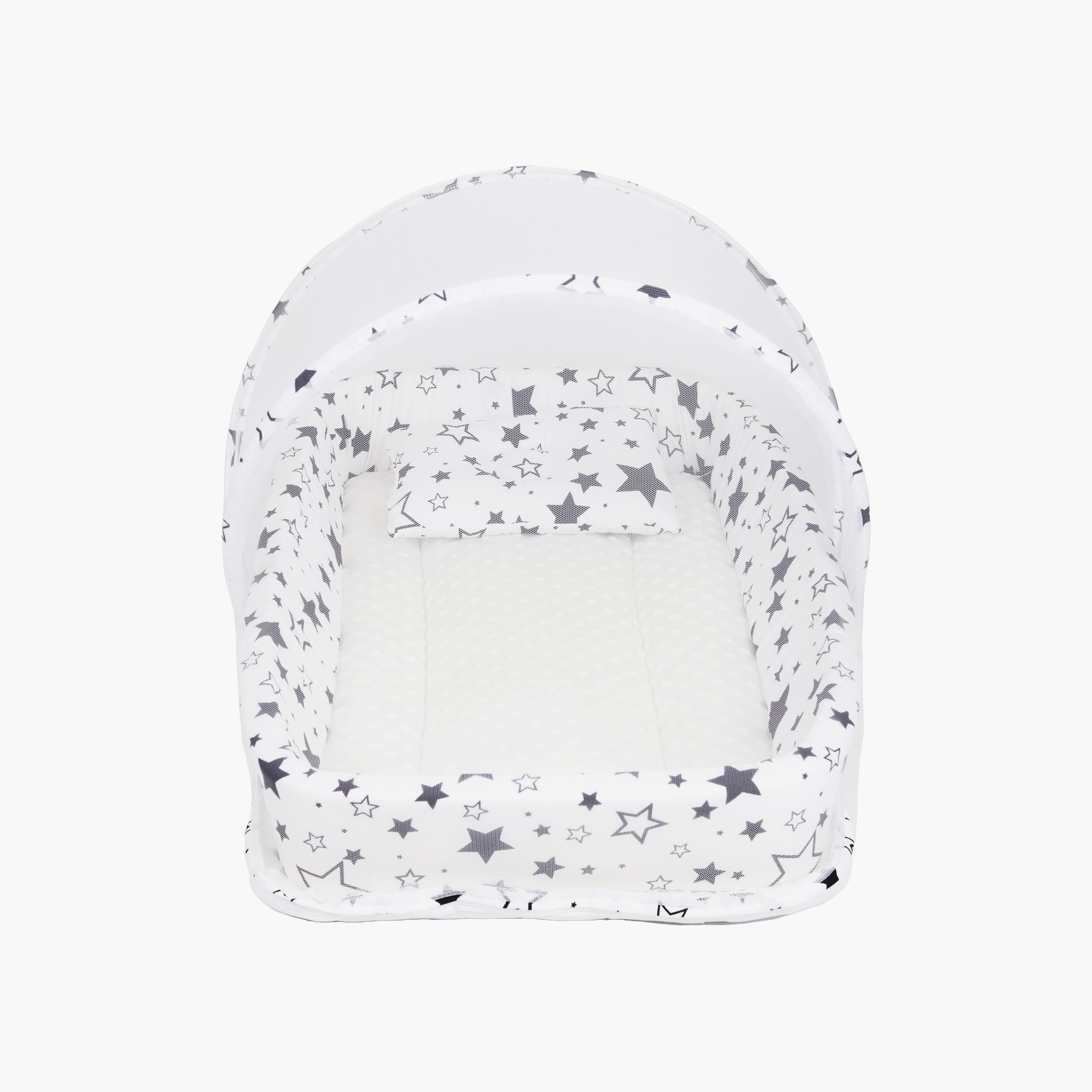 Little Angel Portable Bed with Comfy Padding, Stars, White-baby-nursery-furniture-cribsandbeds-bassinets-image-1