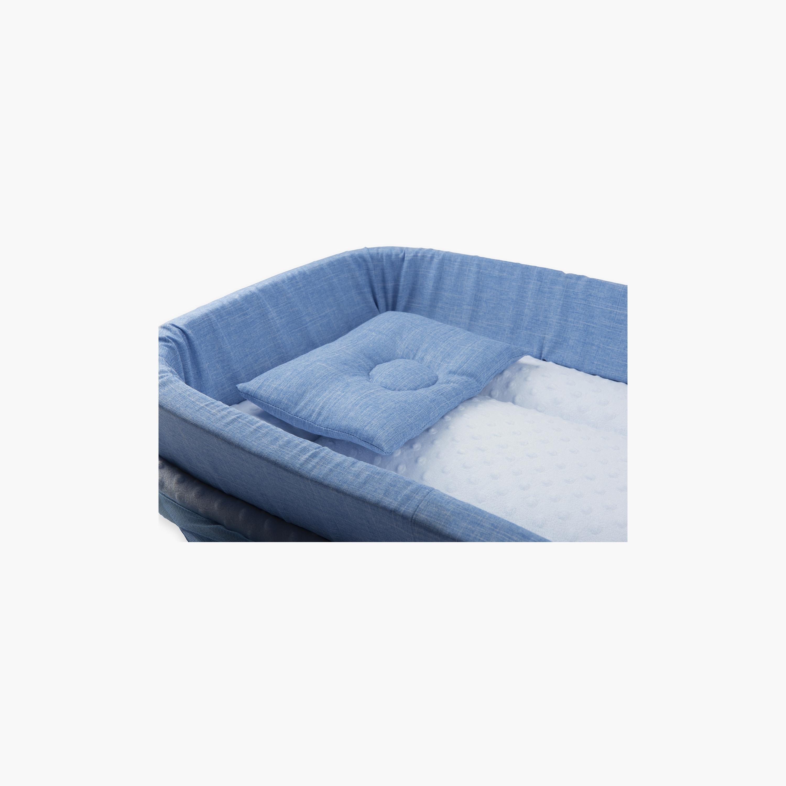 سرير محمول مع حشوة مريحة من نايت آنجل، أزرق-baby-nursery-furniture-cribsandbeds-bassinets-image-3
