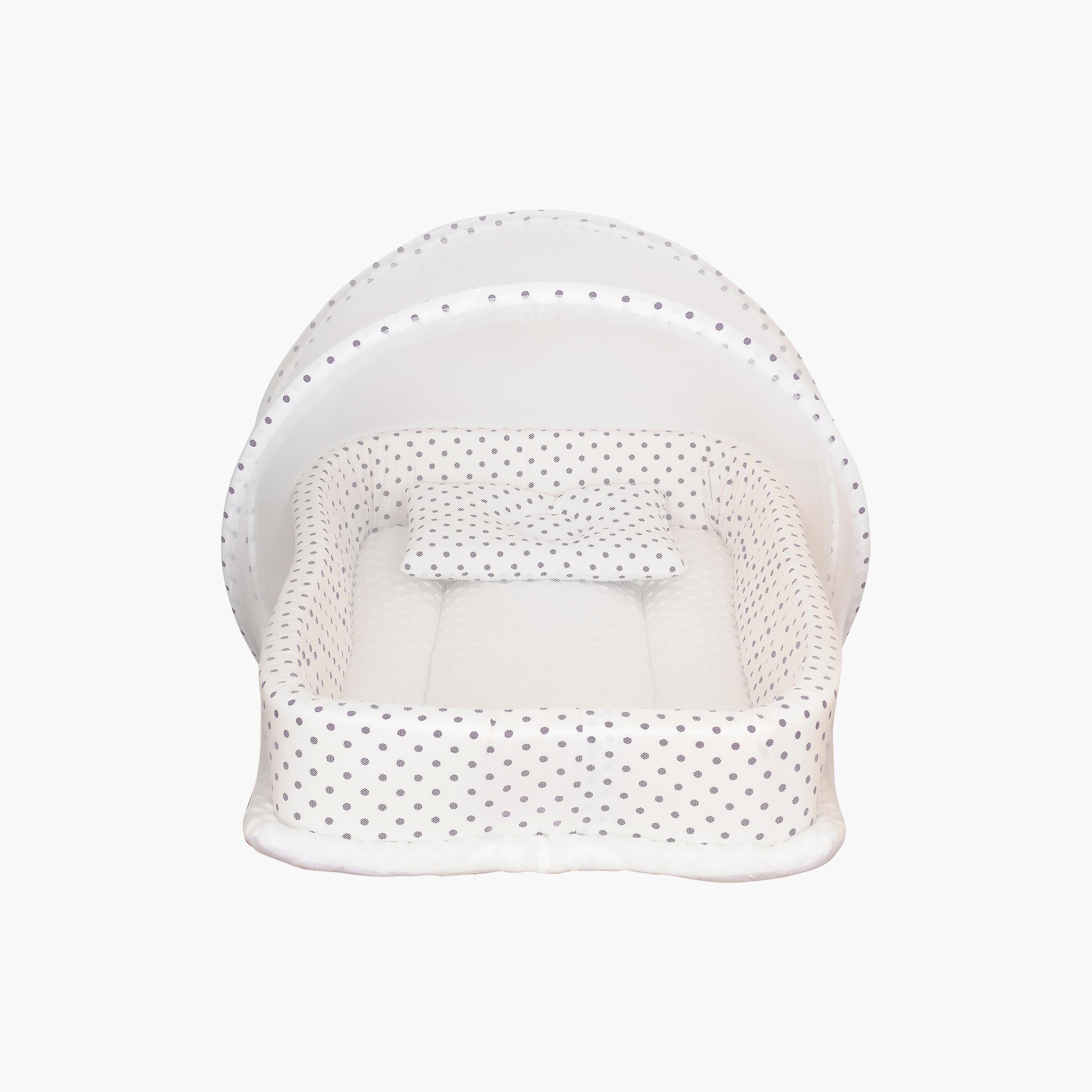 Little Angel Portable Bed with Comfy Padding, Polka Dots-baby-nursery-furniture-cribsandbeds-bassinets-image-3
