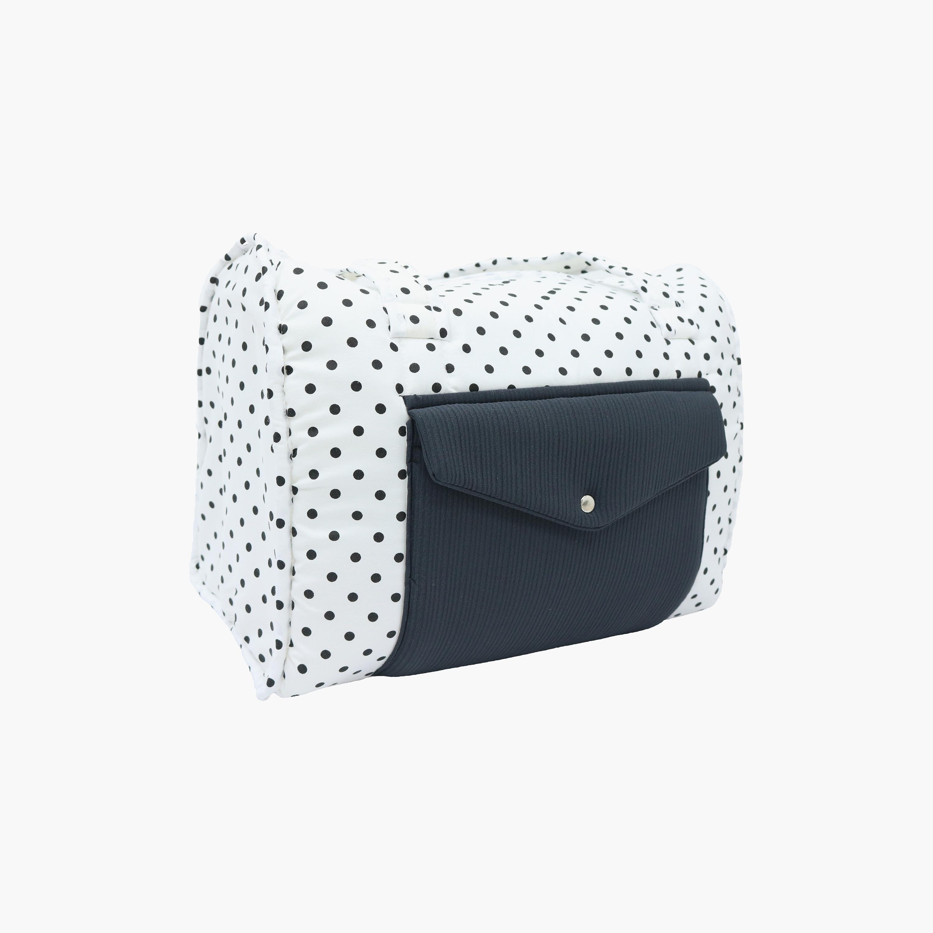 Little Angel Carry Bassinet with Diaper Bag, Polka Dots-baby-nursery-furniture-cribsandbeds-bassinets-image-3