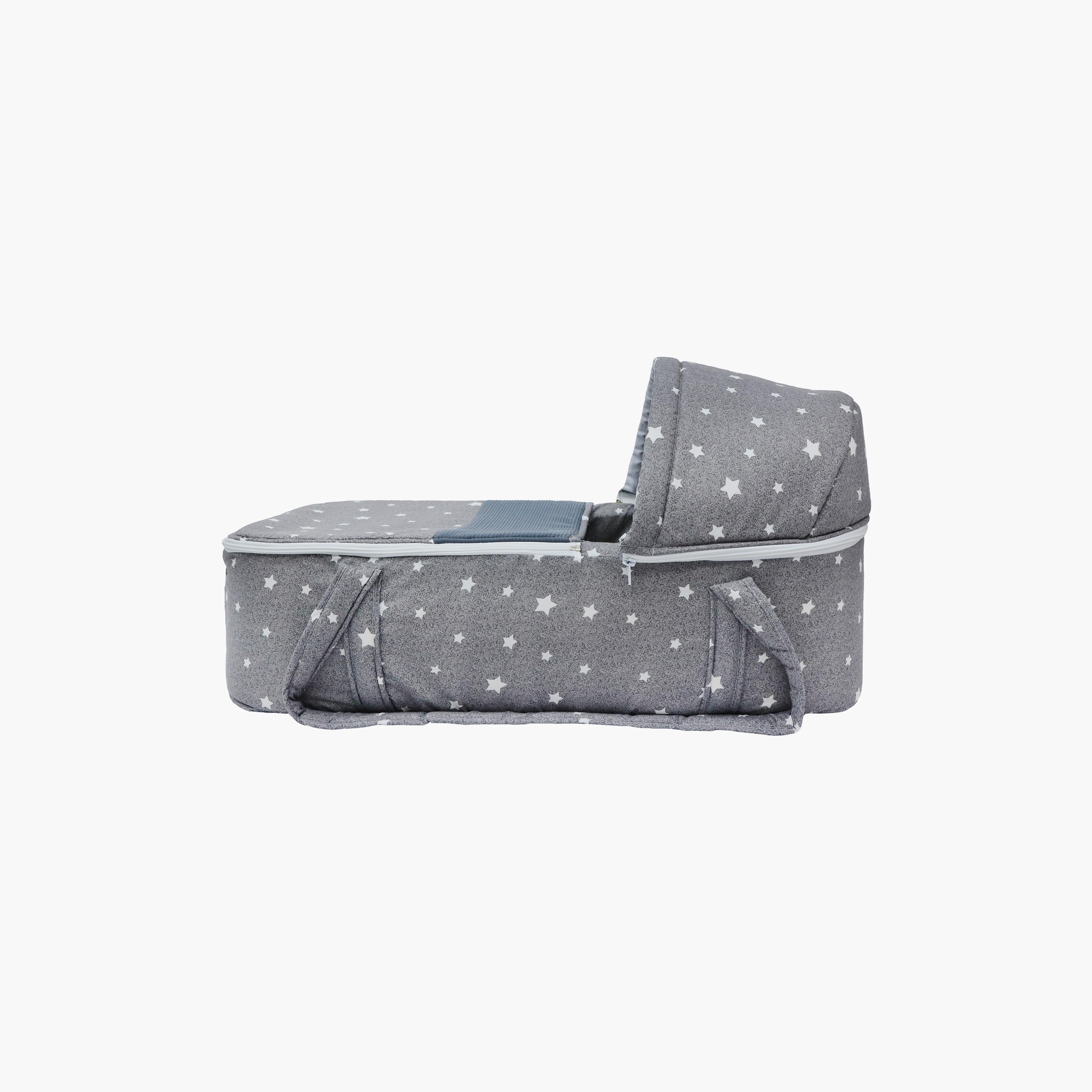 Little Angel Carry Bassinet with Diaper Bag, Grey-baby-nursery-furniture-cribsandbeds-bassinets-image-5