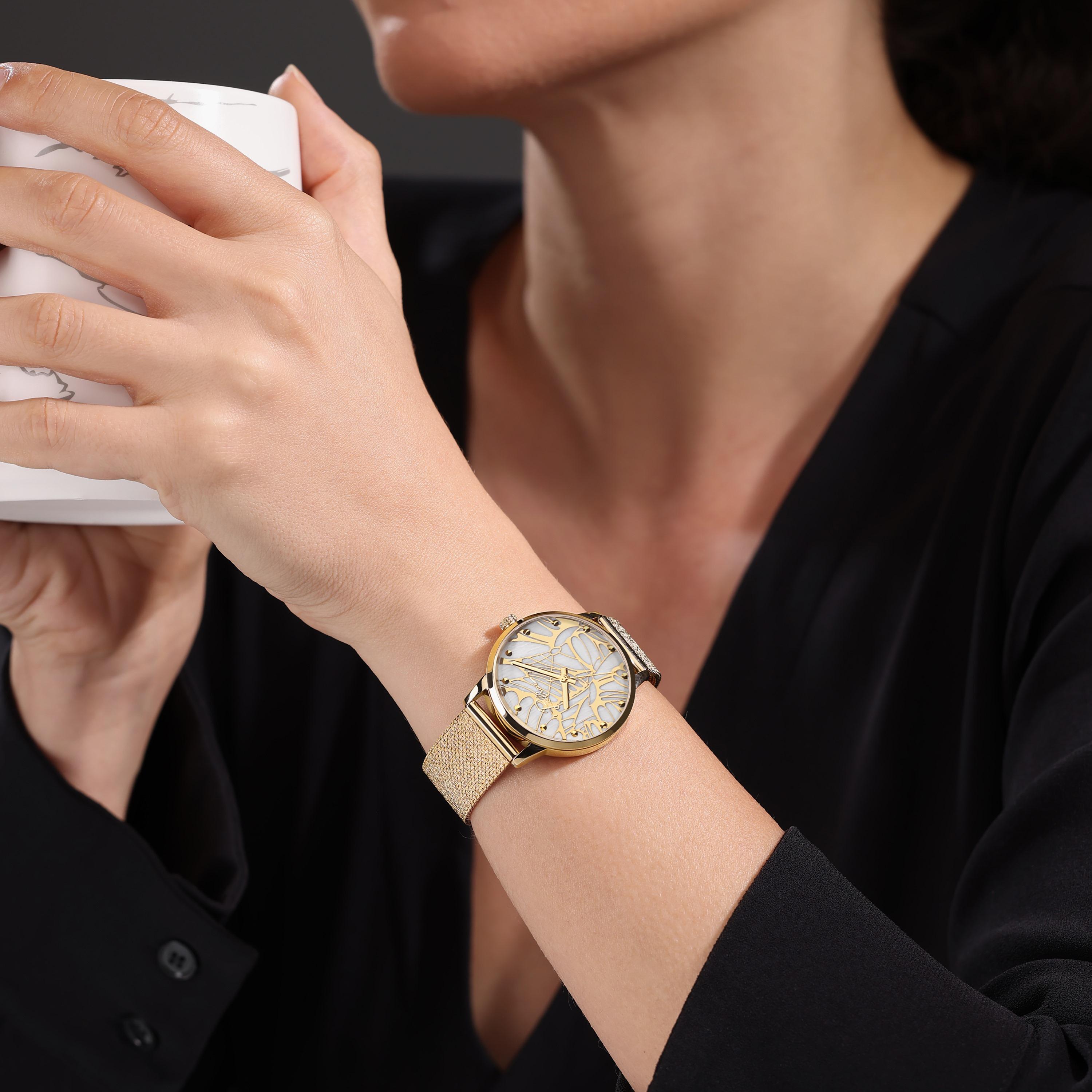 ساعة أنالوج ذهبية بسوار ستانلس ستيل للنساء من بوليس | PEWLG2229004-women-watchesandjewellery-watches-image-4