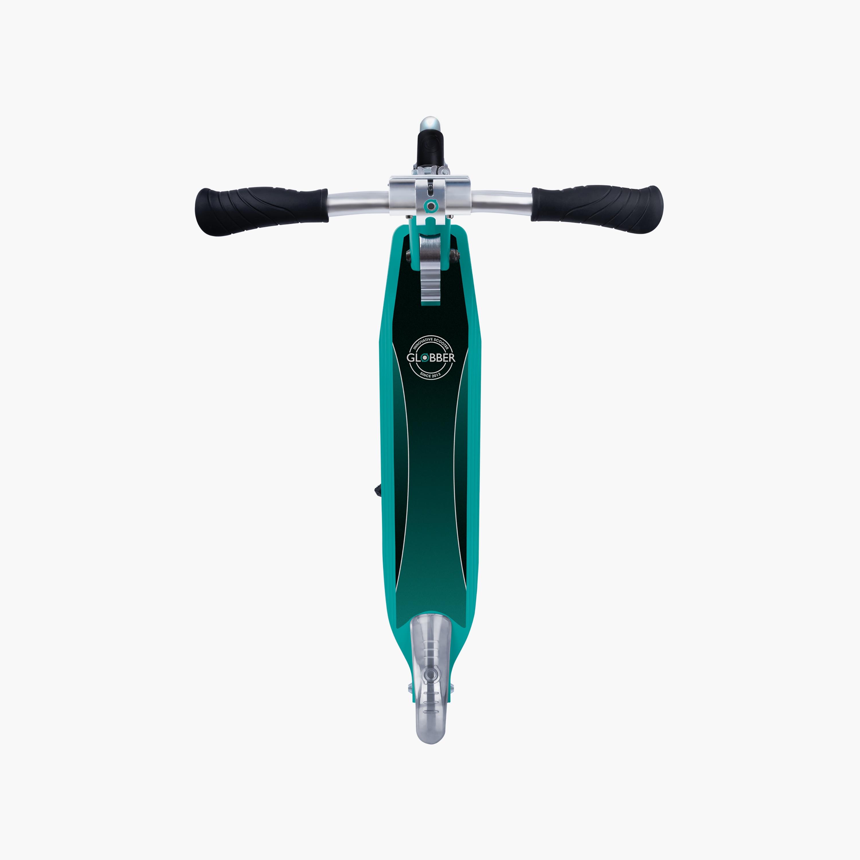 سكوتر ثنائي العجلات قابل للطي فلو إليمينت بإضاءة من جلوبر-toys-outdoor-scooters-image-1