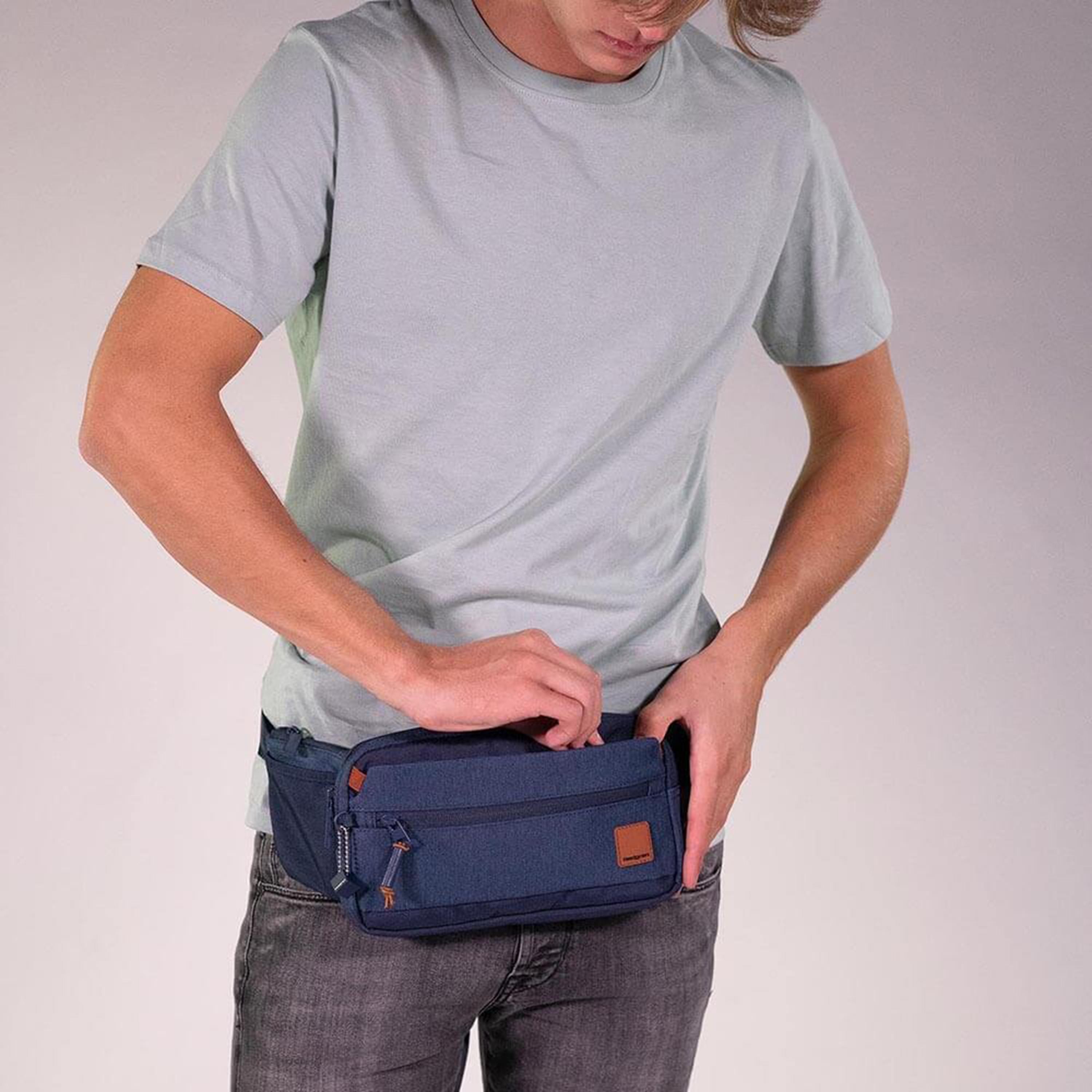 Hedgren 5.5 Inch Polyester Textured Waist Bags with Zipper Closure and Adjustable Strap | HESC01-men-bags-image-6