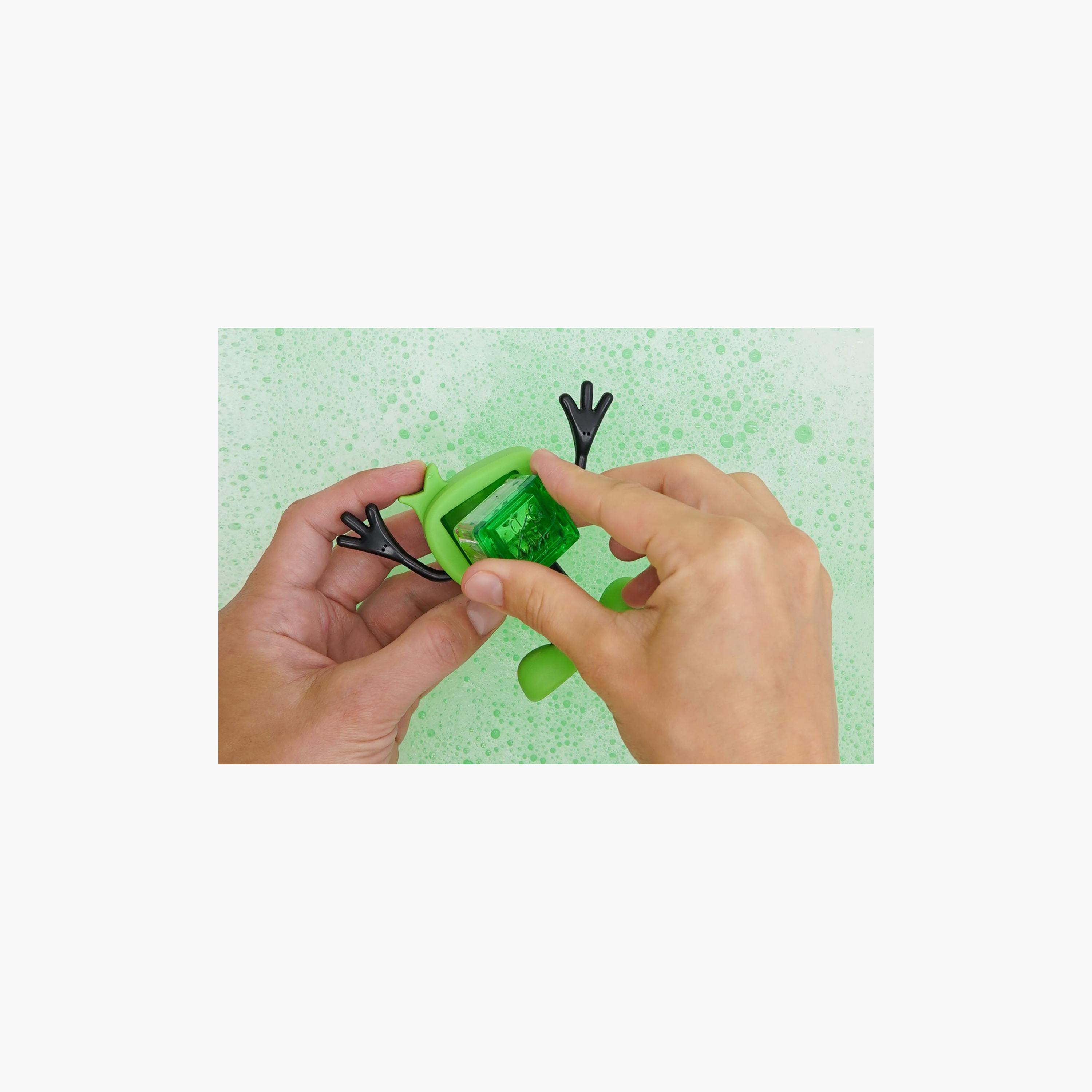 Glo Pals Pippa Water Activated Light Up Sensory Bath Toy - Green-toys-babyandtoddlertoys-bathtoys-image-4