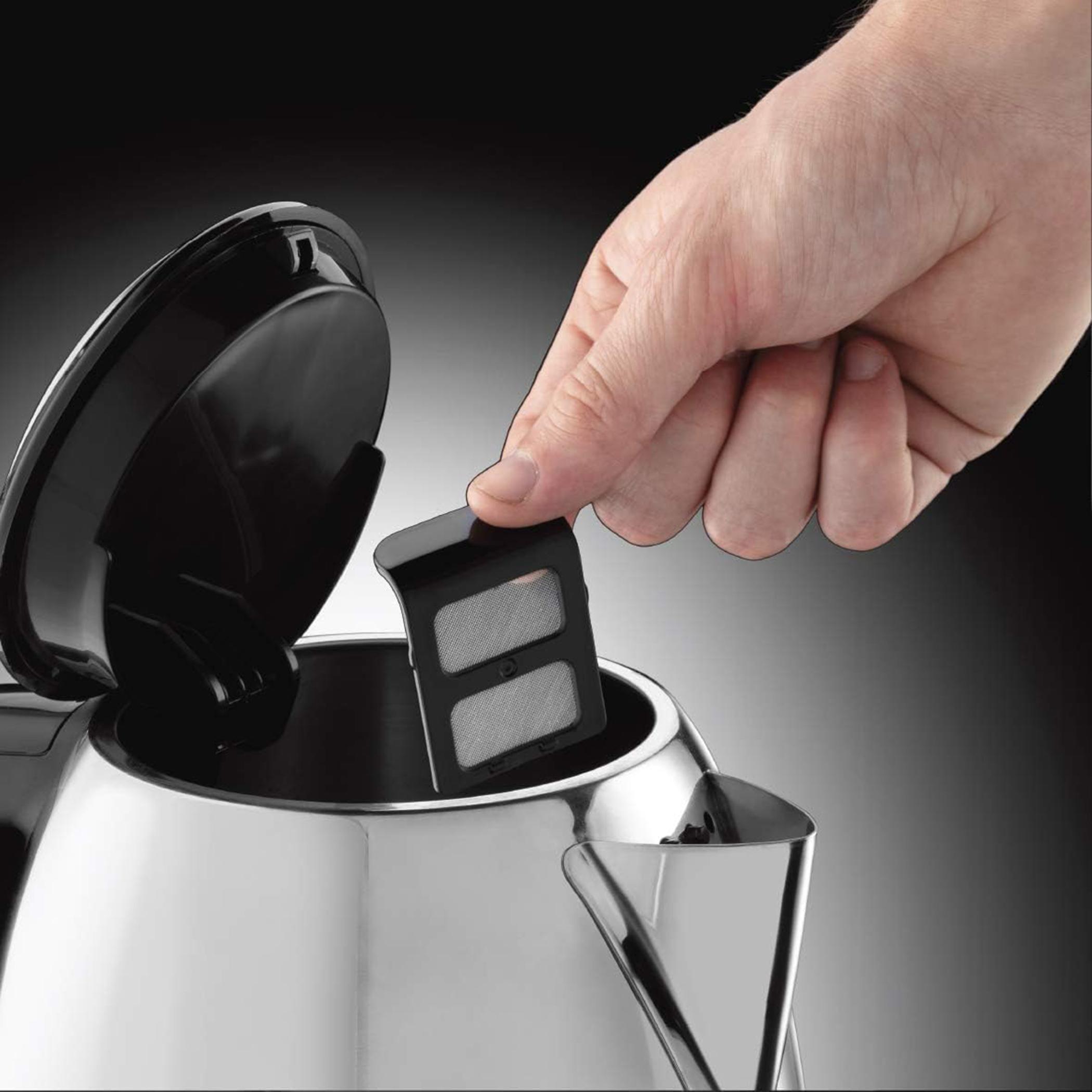 غلاية كلاسيكية صغيرة - راسل هوبز- 24990-hbxappliances-kitchenappliances-electrickettles-image-2