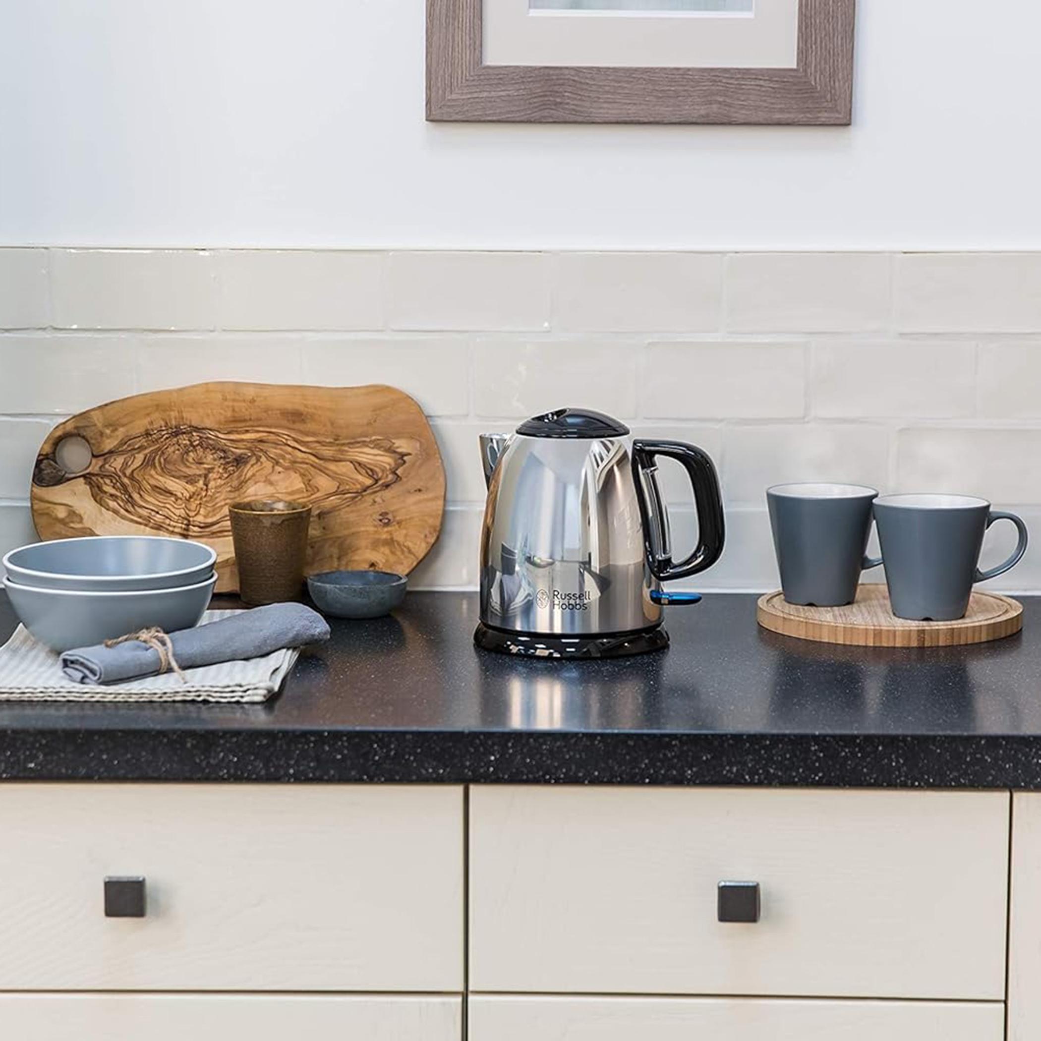 غلاية كلاسيكية صغيرة - راسل هوبز- 24990-hbxappliances-kitchenappliances-electrickettles-image-5