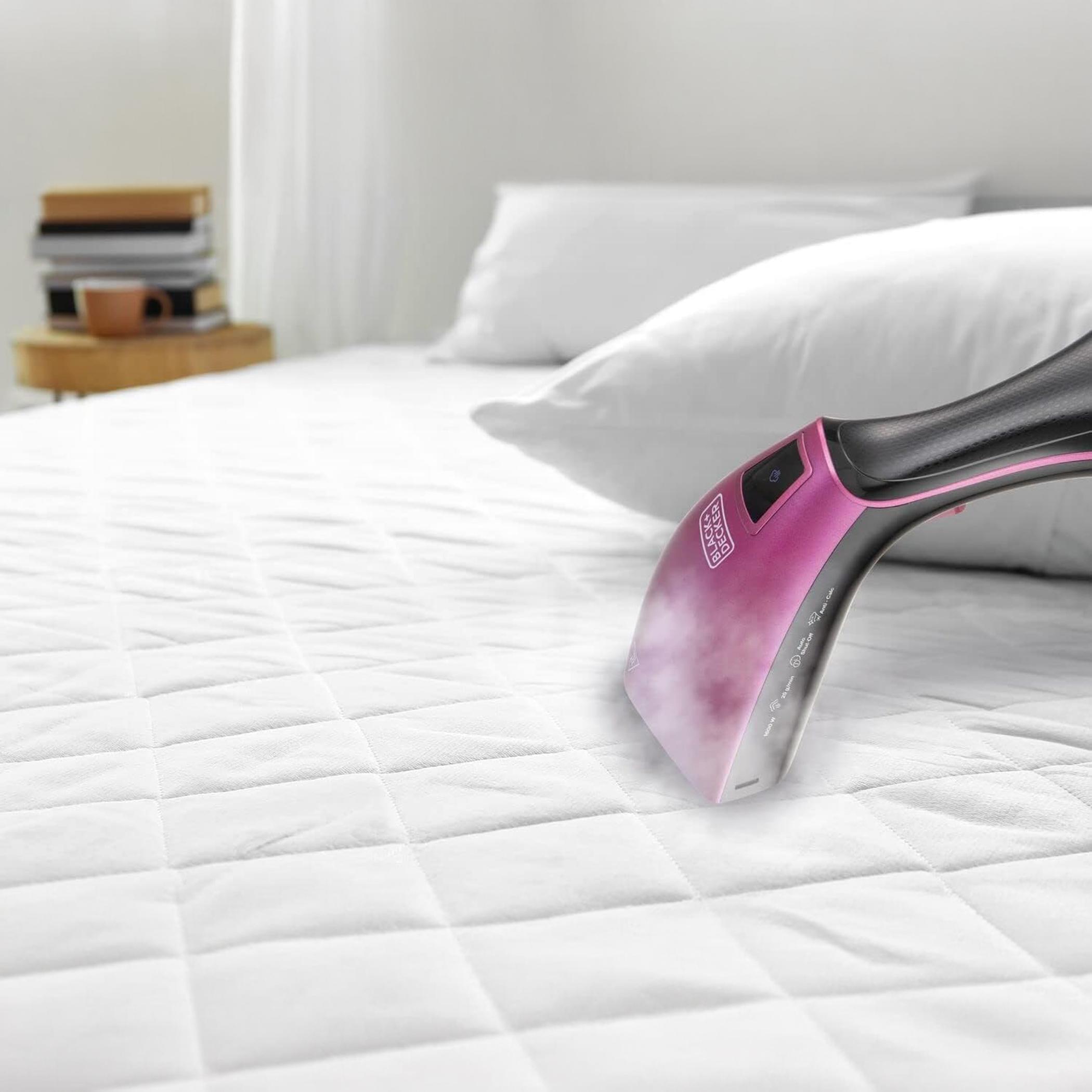 Black & Decker 1600W Portable Digital Handheld Garment Steamer - HSTD1600-B5-hbxhomeware-hbxbathroom-image-6
