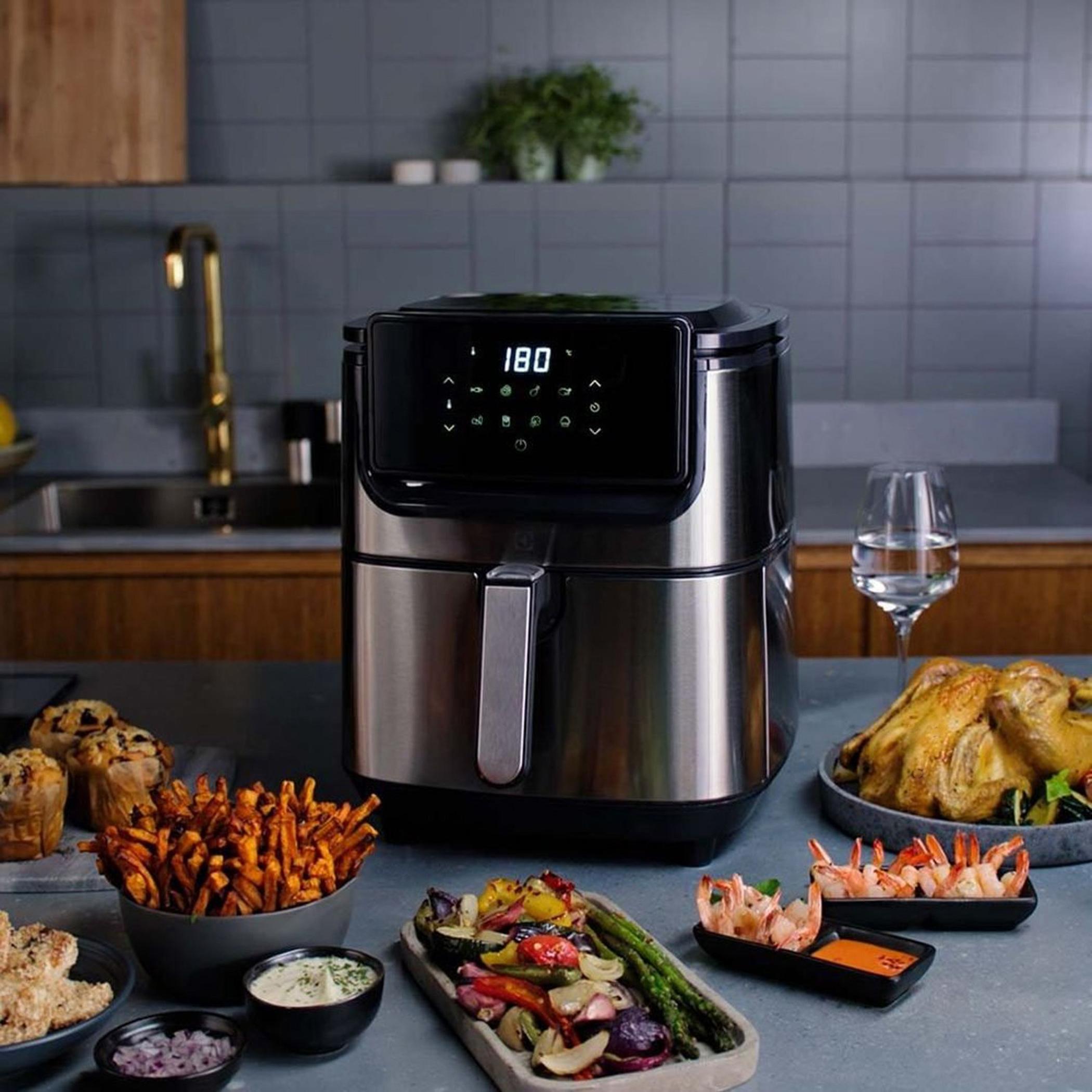 مقلاة هوائية إكسبلور 6 من إلكترولوكس - E5AF1-710S-hbxhomeware-appliances-airfryers-image-1