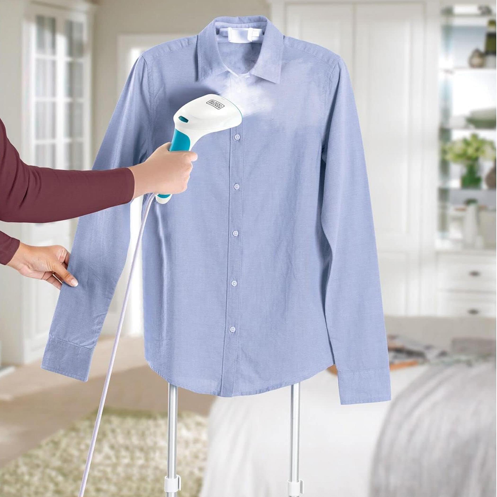 مكواة بخار يدوية بإعادة تعبئة تلقائية 700 مل من بلاك آند ديكر - PGST120-B5-hbxhomeware-hbxbathroom-image-7