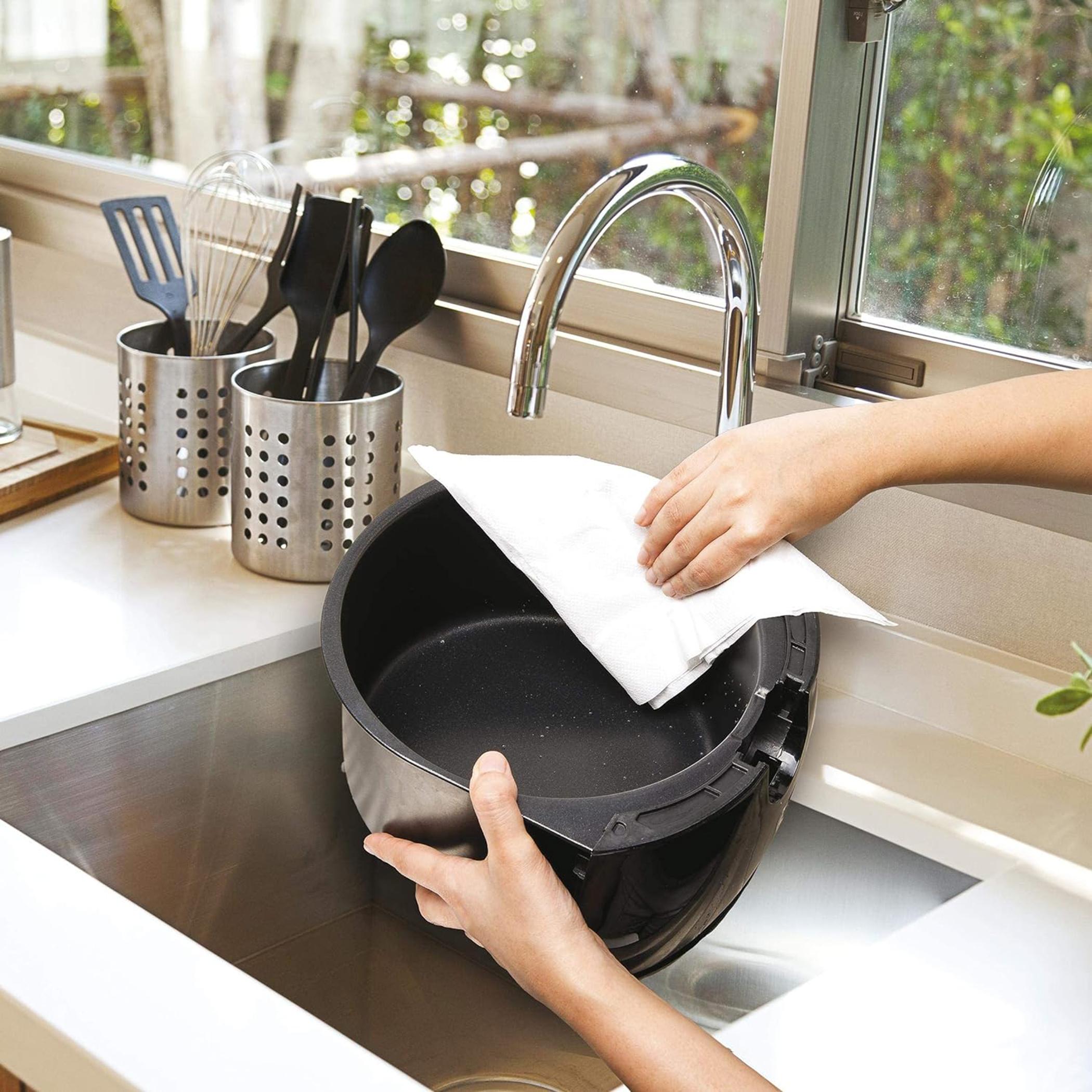 قلاية هوائية 1500 واط بتكنولوجيا الحمل الحراري السريع من بلاك آند ديكر - 2.5 لتر-hbxhomeware-appliances-airfryers-image-8