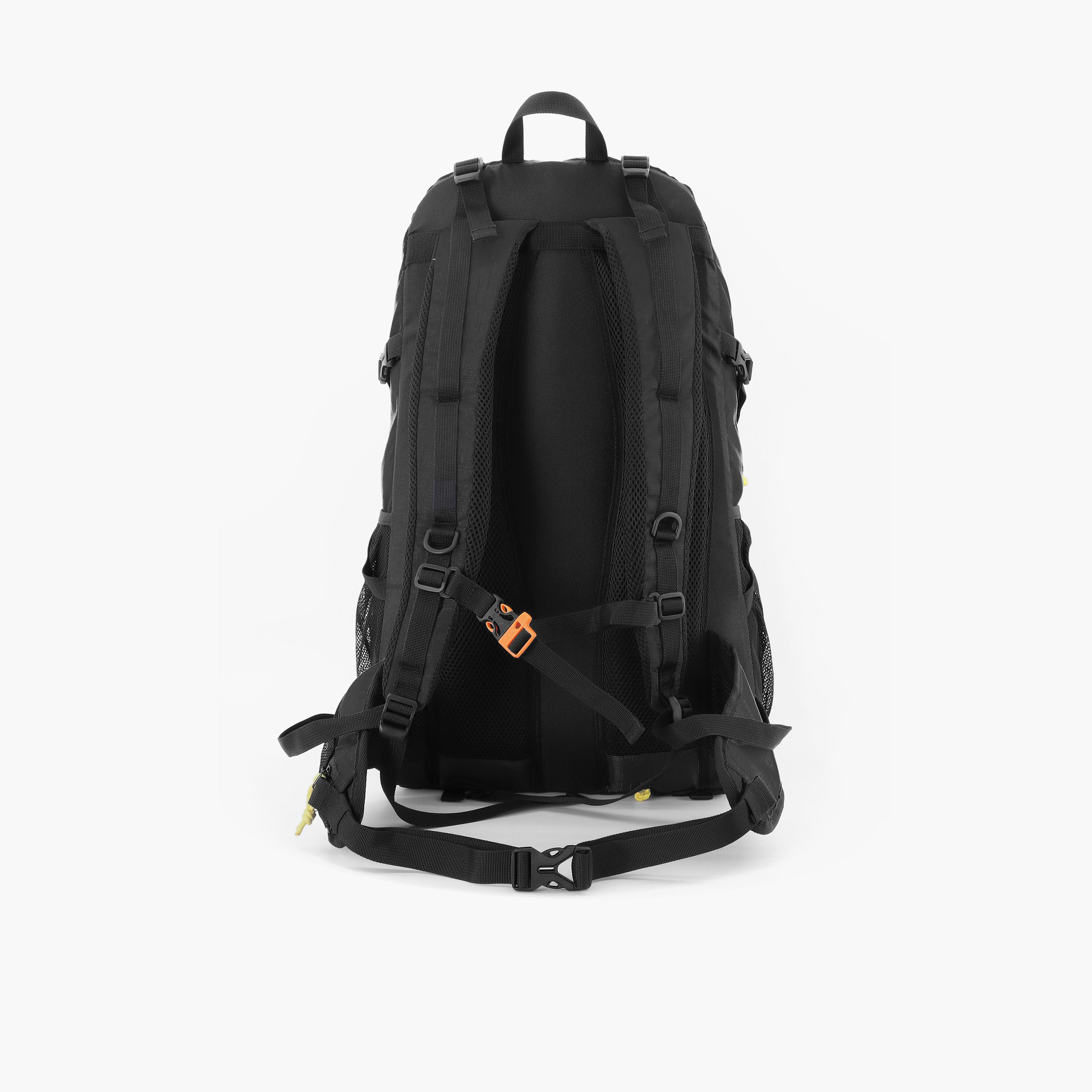 National Geographic DESTINATION 40 L | 22.5 Inches Travel Backpack Polyester with RFID Protection | N16086-travel-luggagesandbags-backpacks-image-4