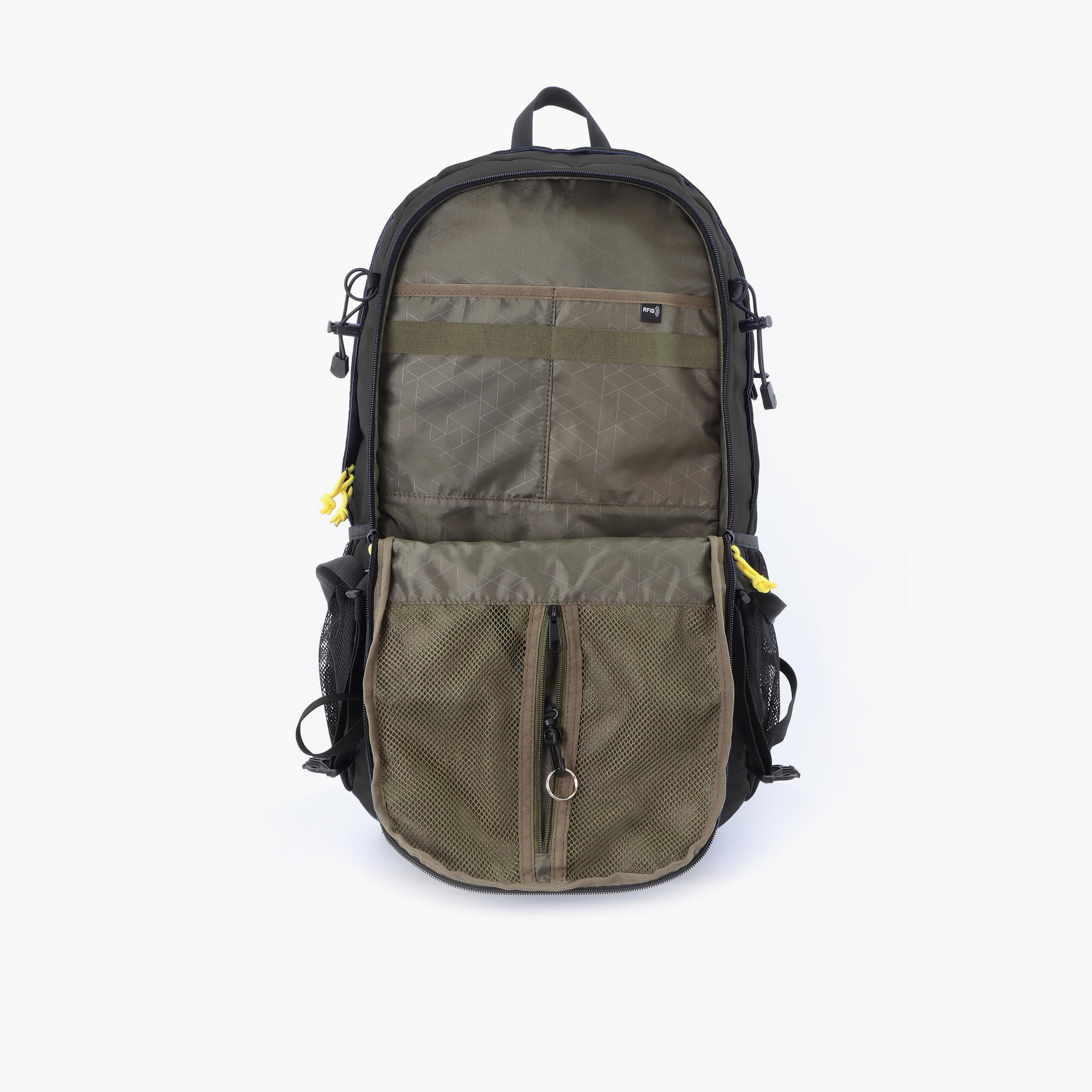 National Geographic DESTINATION 40 L | 22.5 Inches Travel Backpack Polyester with RFID Protection | N16086-travel-luggagesandbags-backpacks-image-5