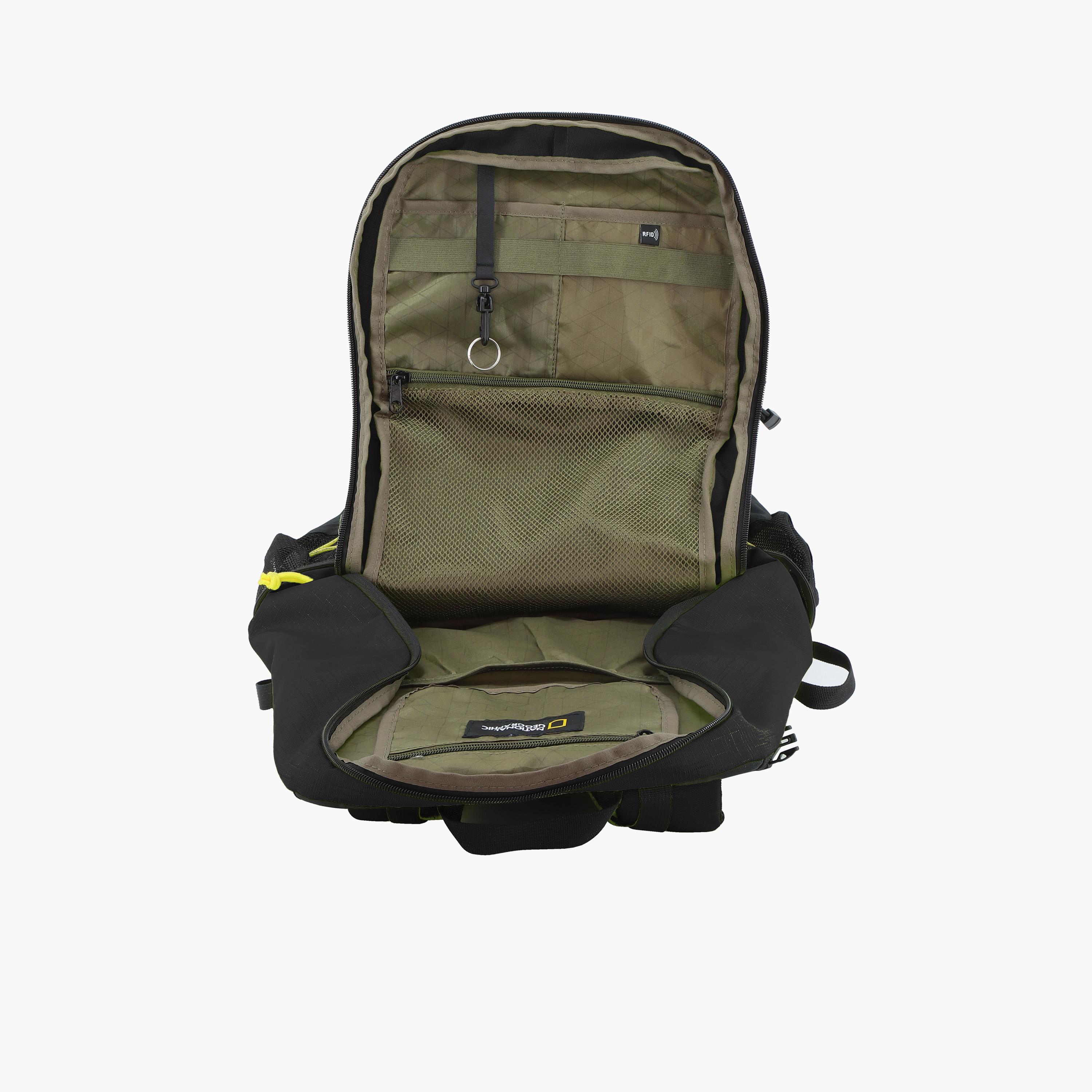 ناشيونال جيوغرافيك DESTINATION  | شنطة ظهر للسفر 40 لتر بوليستر 23.5 إنش مع حماية RFID | N16087-travel-luggagesandbags-backpacks-image-6