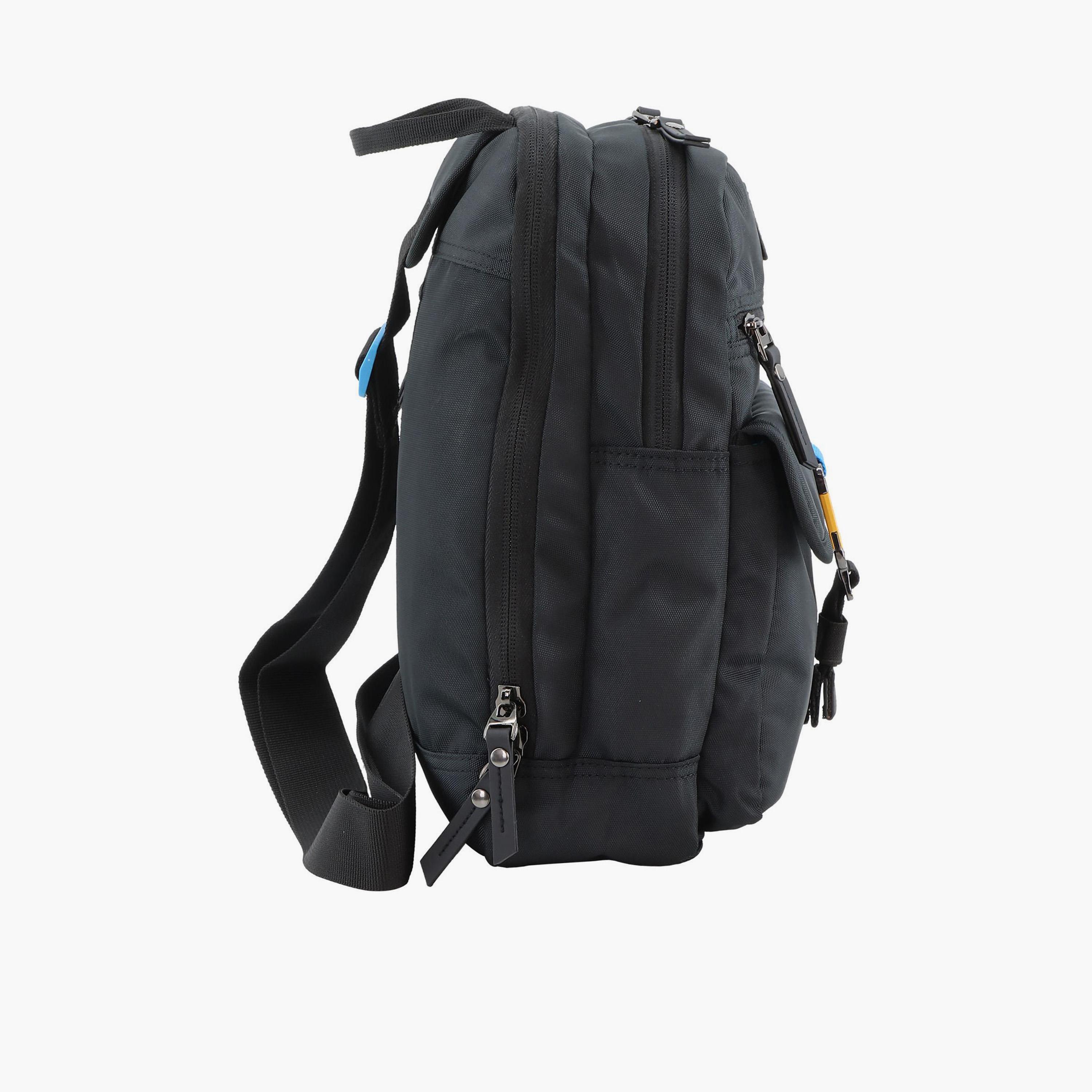 Discovery ICON Sling Bag with Zipper and Adjustable Strap-men-bags-image-5