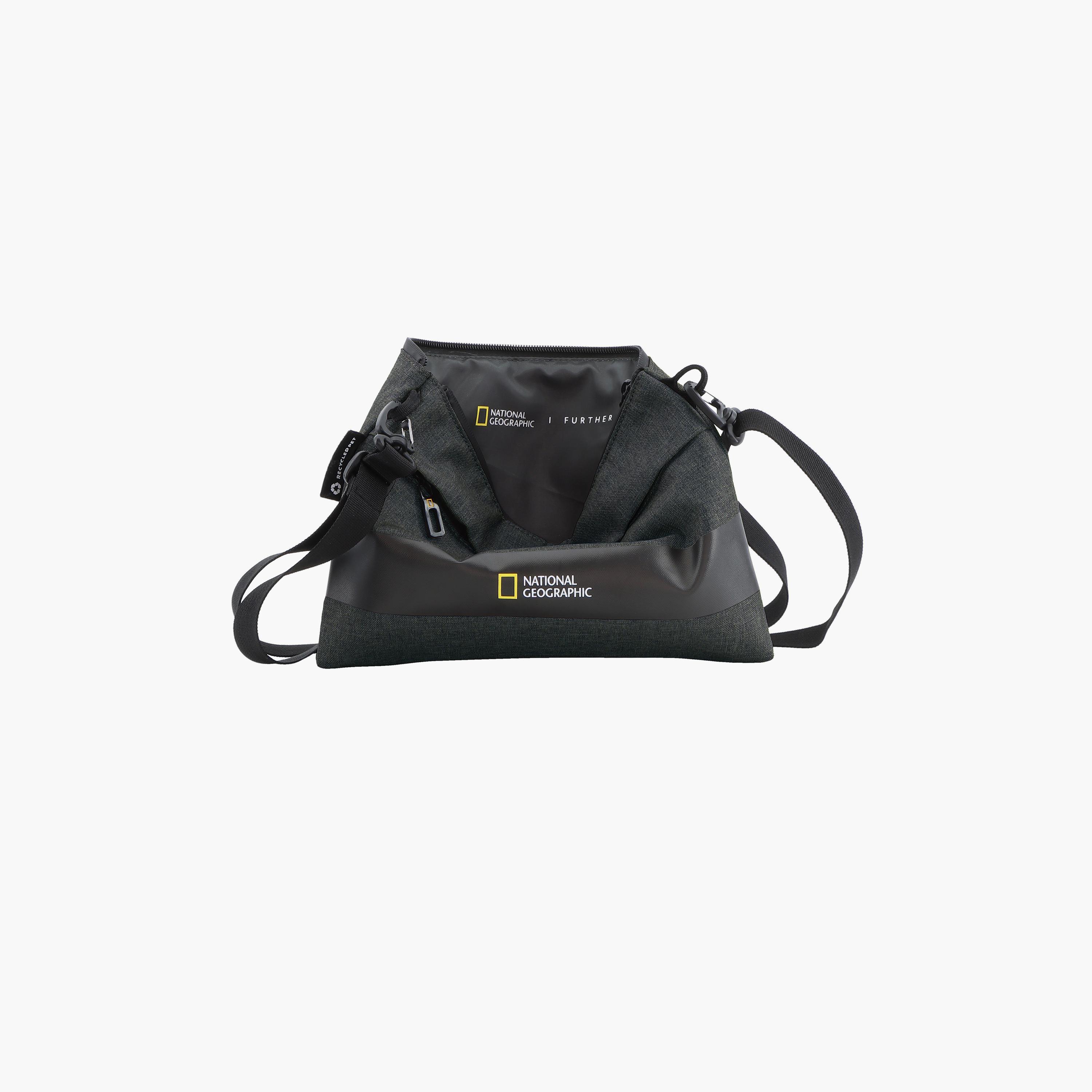 ناشيونال جيوغرافيك الظل RPET- شنطة كتف بسحاب وحزام قابل للفصل-travel-accessories-image-4
