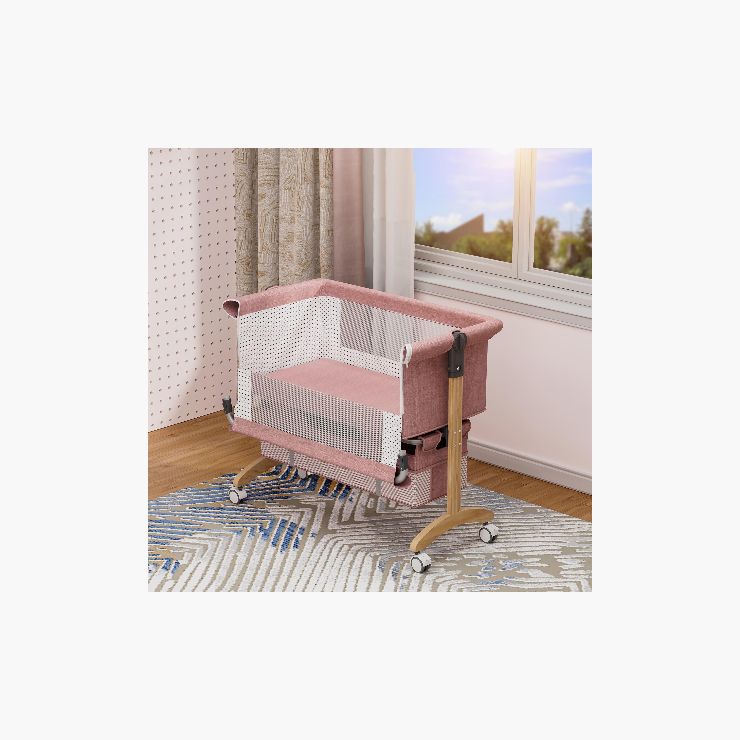 Dreeba Crib with Linen Lining Wbb-602-baby-nursery-furniture-cribsandbeds-bassinets-image-5
