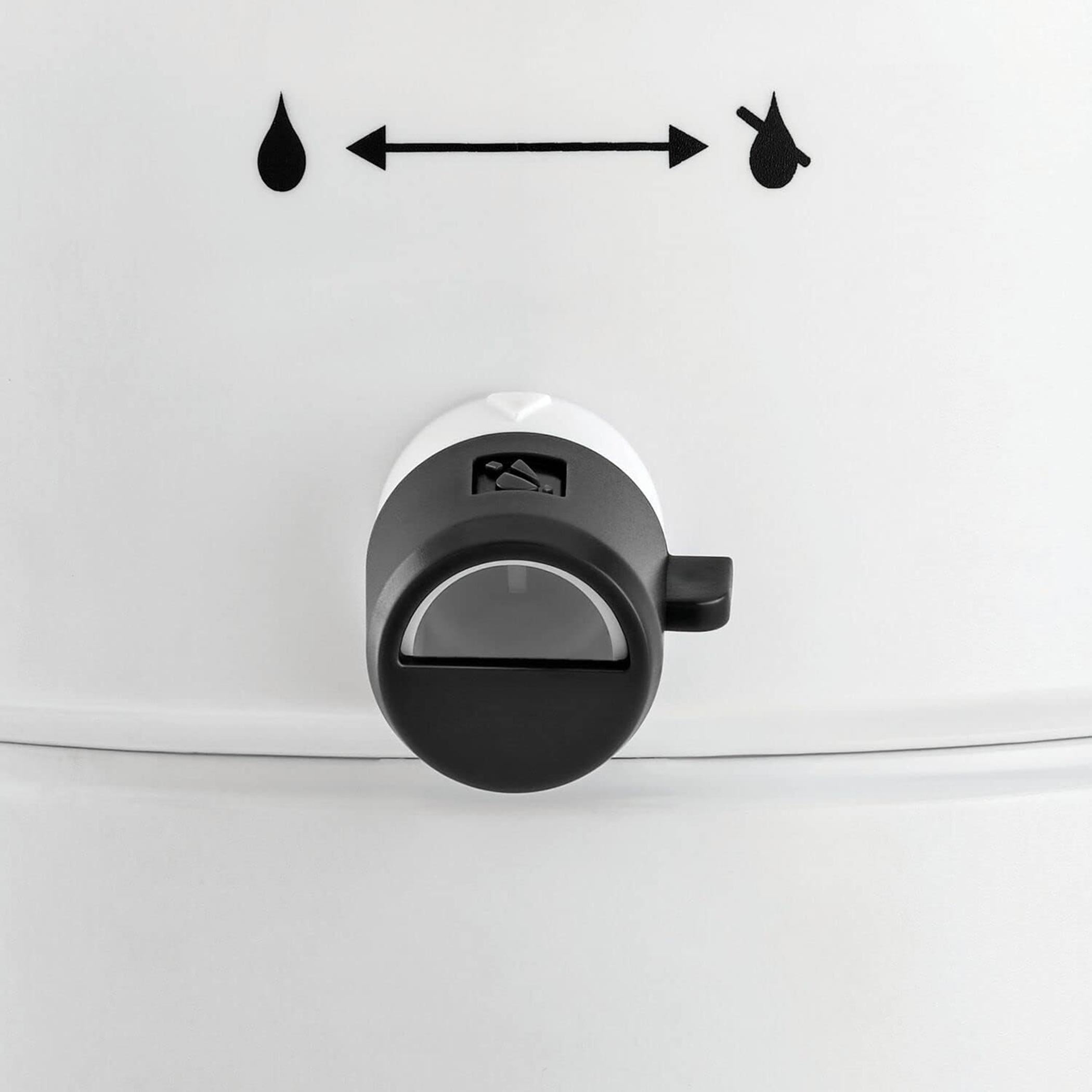 عصارة 600 واط من بلاك آند ديكر - JE600-B5-hbxhomeware-appliances-blendersmixersandgrinders-image-5