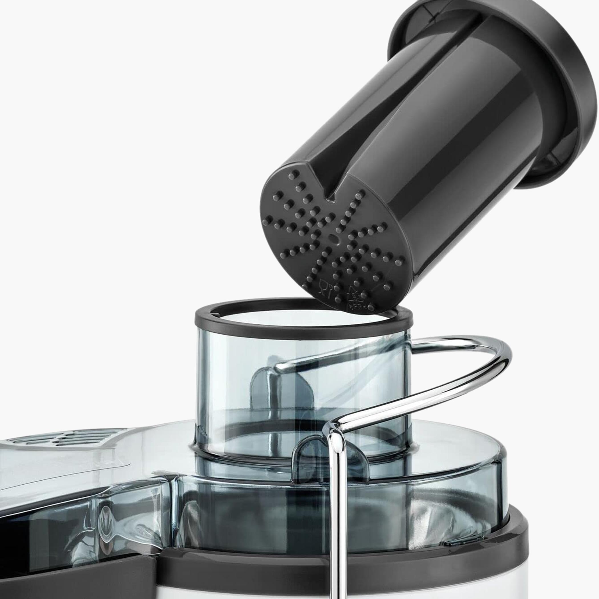 عصارة 600 واط من بلاك آند ديكر - JE600-B5-hbxhomeware-appliances-blendersmixersandgrinders-image-6