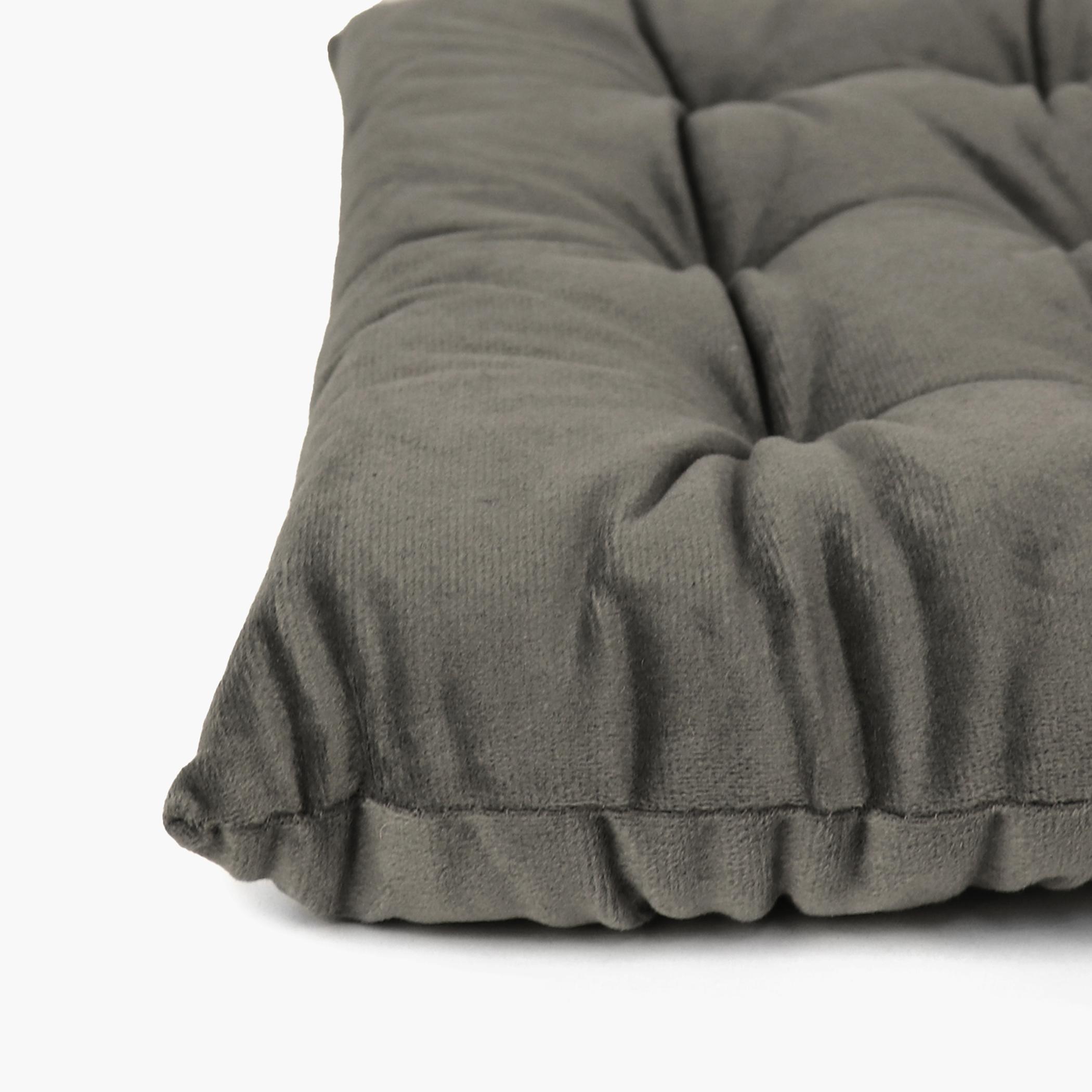 Ultima 4-piece Velvet Chair Pad - 40x40x3 cm-hbxdecorandfurnishings-homefurnishings-cushionsandcovers-chaircovers-image-4