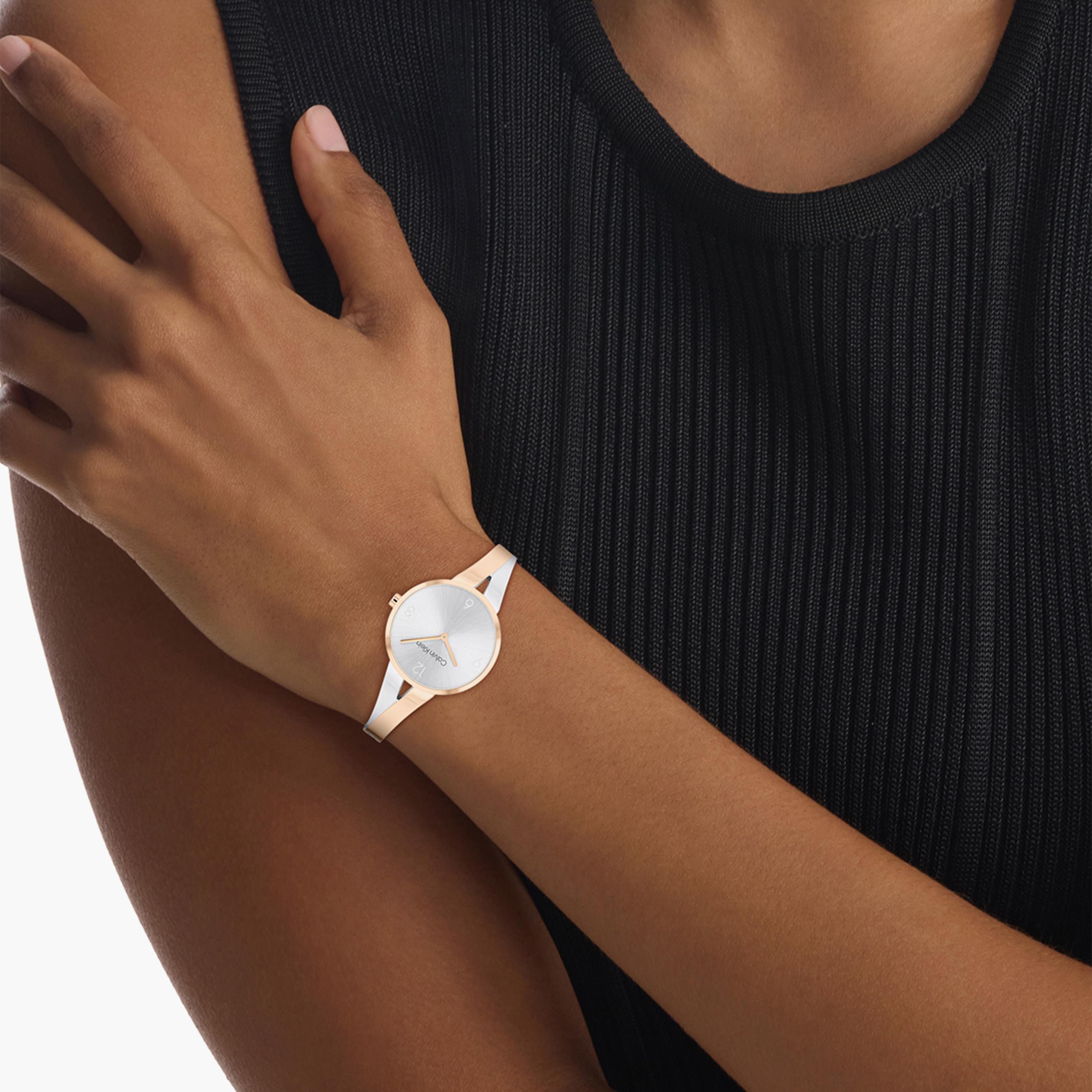 كالفن كلاين- ساعة للنساء 30 ملم بسوار من الستانلس ستيل بلونين | 25100028-women-watchesandjewellery-watches-image-4