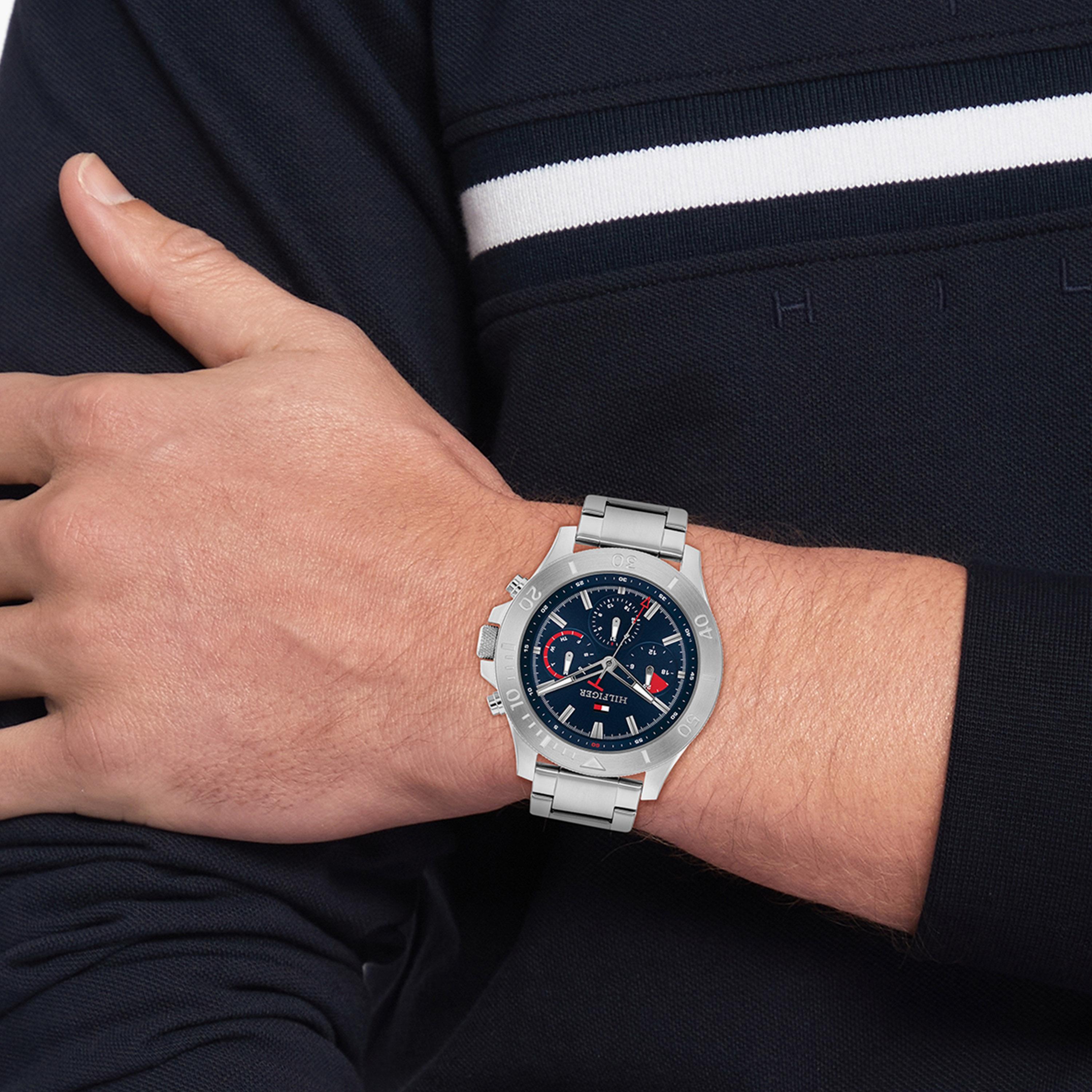 تومي هيلفيغر- ساعة للرجال 46 ملم كرونوغراف فضية من الستانلس ستيل | 1792113-men-watchesandjewellery-watches-image-4