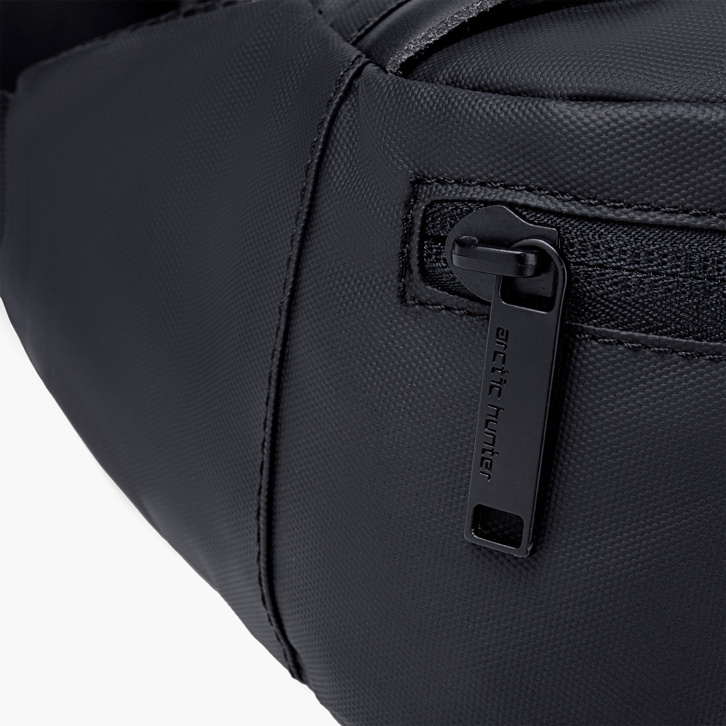 Arctic Hunter Water-Resistant Sling Bag with Zipper Closure-travel-accessories-image-4