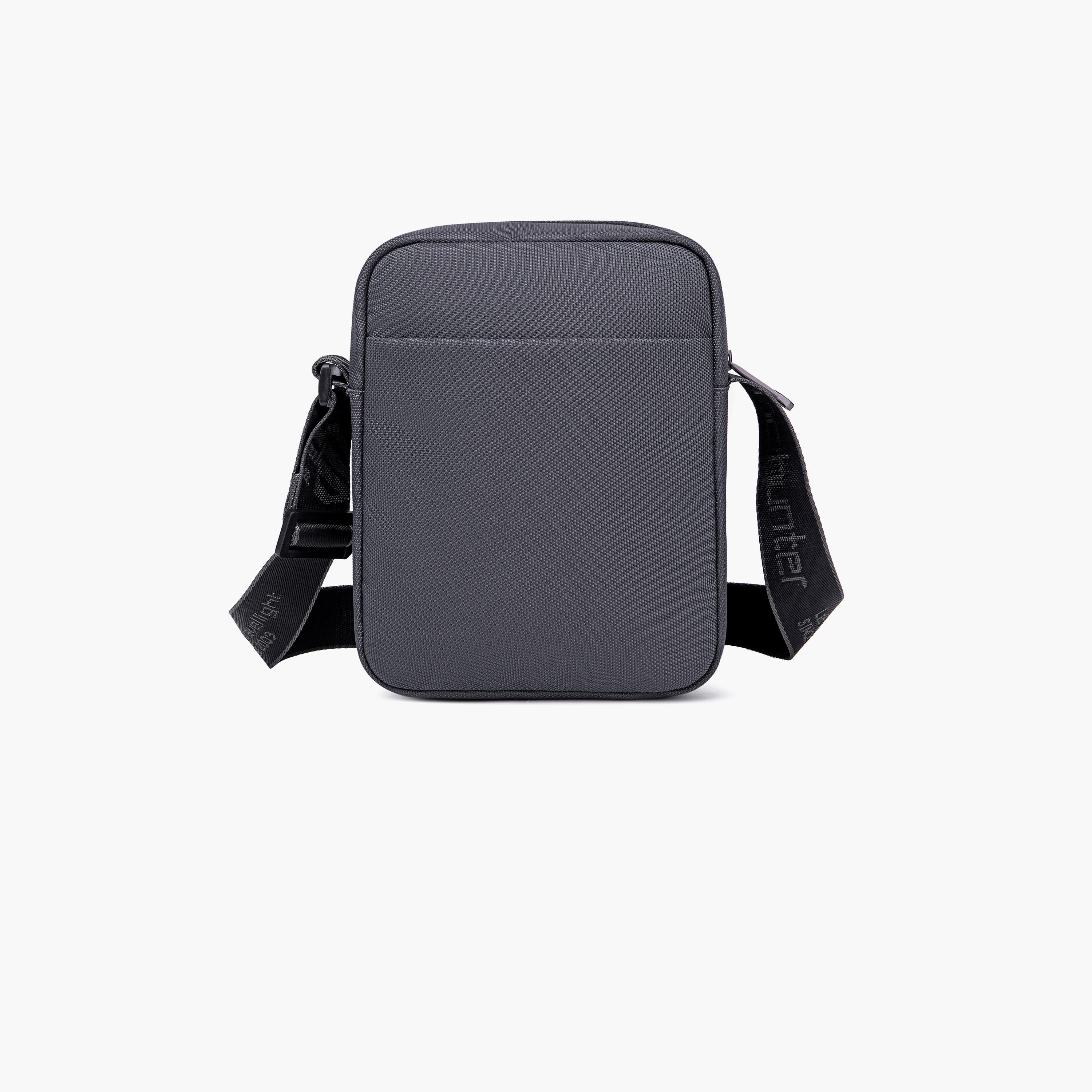اركتيك هنتر- شنطة كتف مقاومة للماء مع إغلاق بسحاب-travel-accessories-image-2