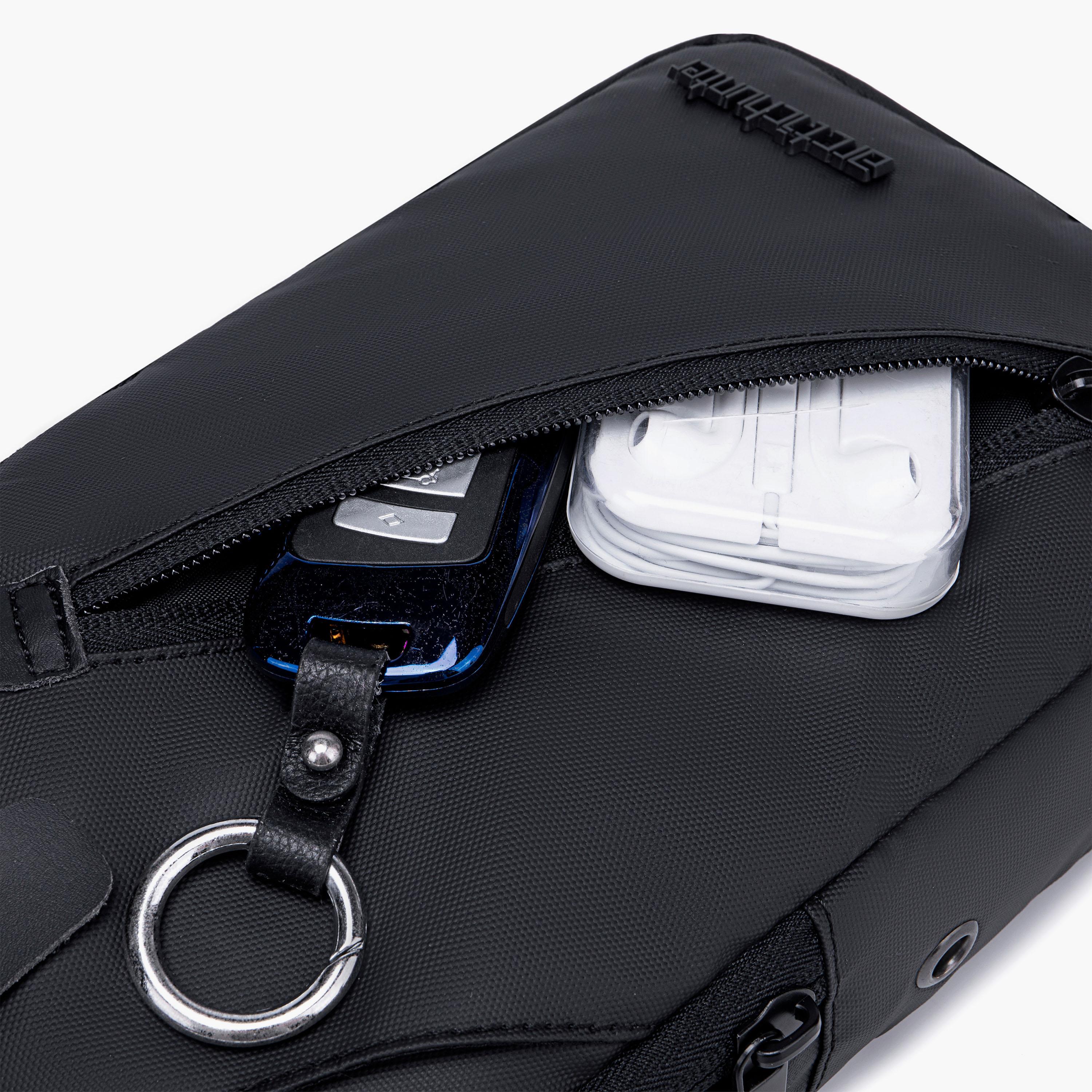 Arctic Hunter Water-Resistant Sling Bag with Zipper Closure and Built-in Earphone Jack-travel-accessories-image-4