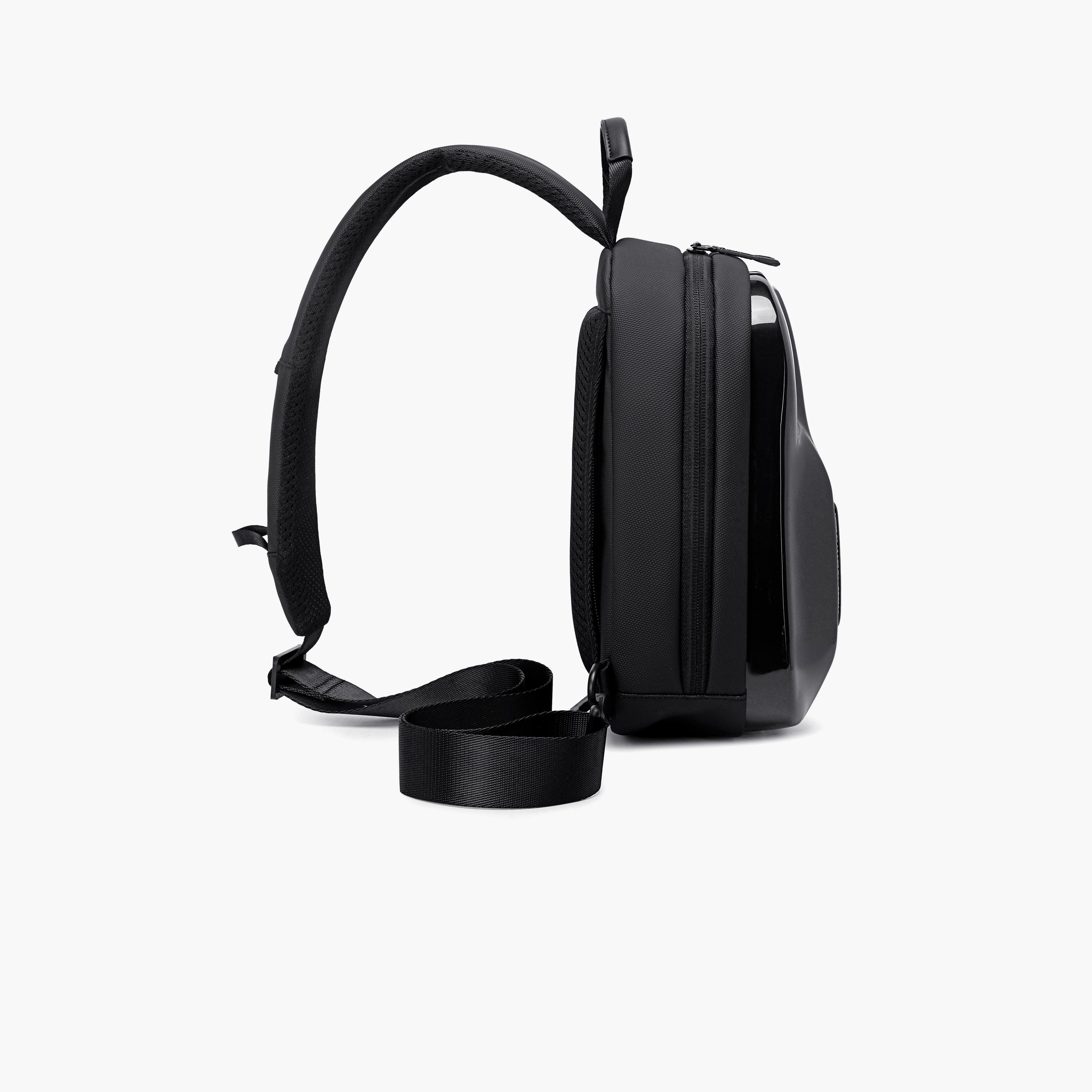 Arctic Hunter Water-Resistant and Anti-Theft Sling Bag with Zip Closure-travel-accessories-image-2