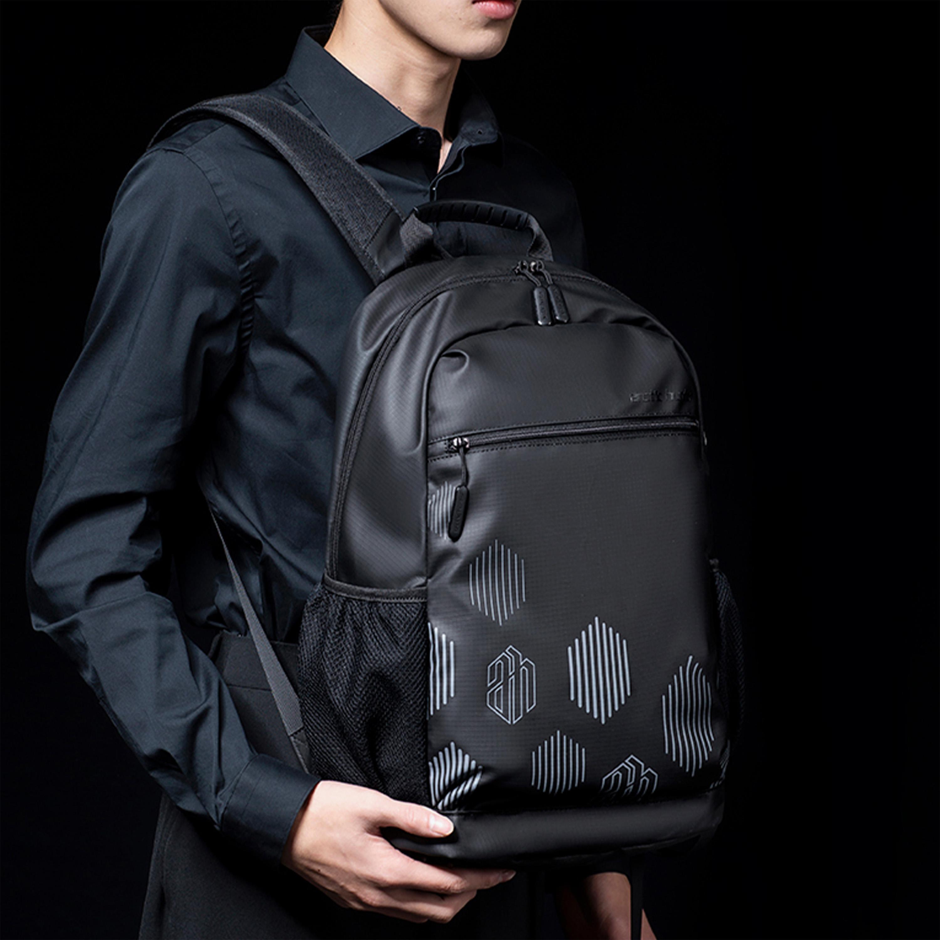 Arctic Hunter 17.7 Inches Laptop Bag Polyester with Built-in USB Port | B00489-travel-luggagesandbags-backpacks-image-7