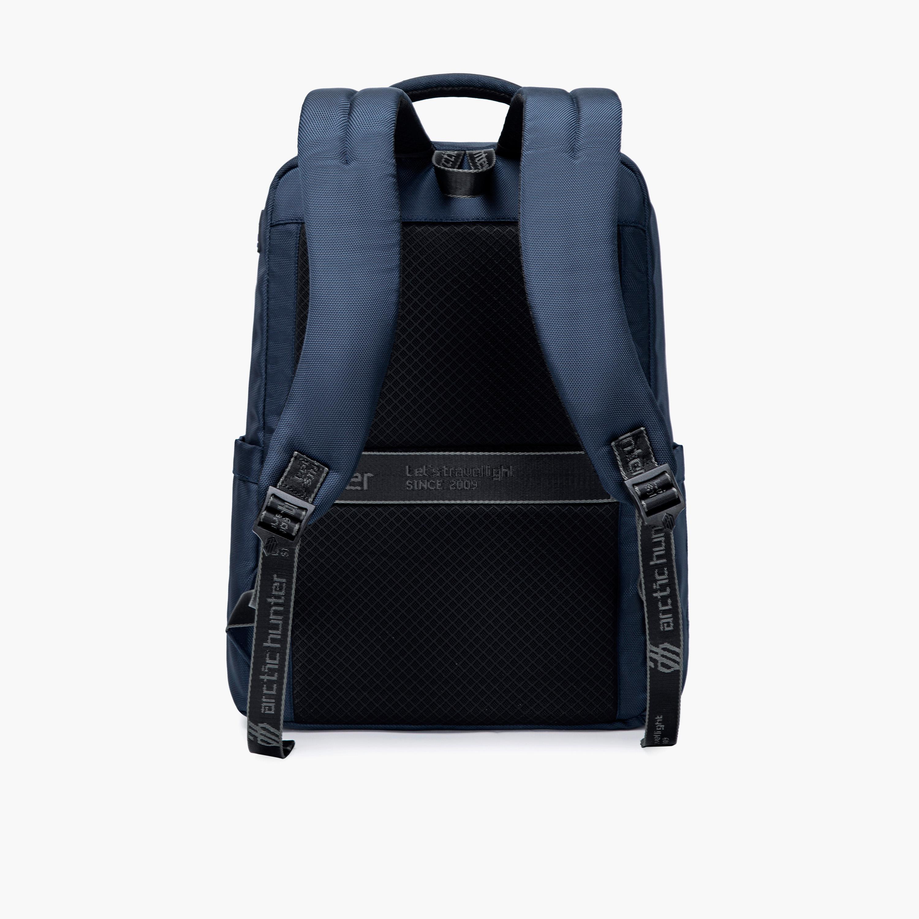 اركتيك هنتر- شنطة كمبيوتر محمول مقاس 15.6 إنش بوليستر مع منفذ USB مدمج | B00478-travel-luggagesandbags-backpacks-image-7