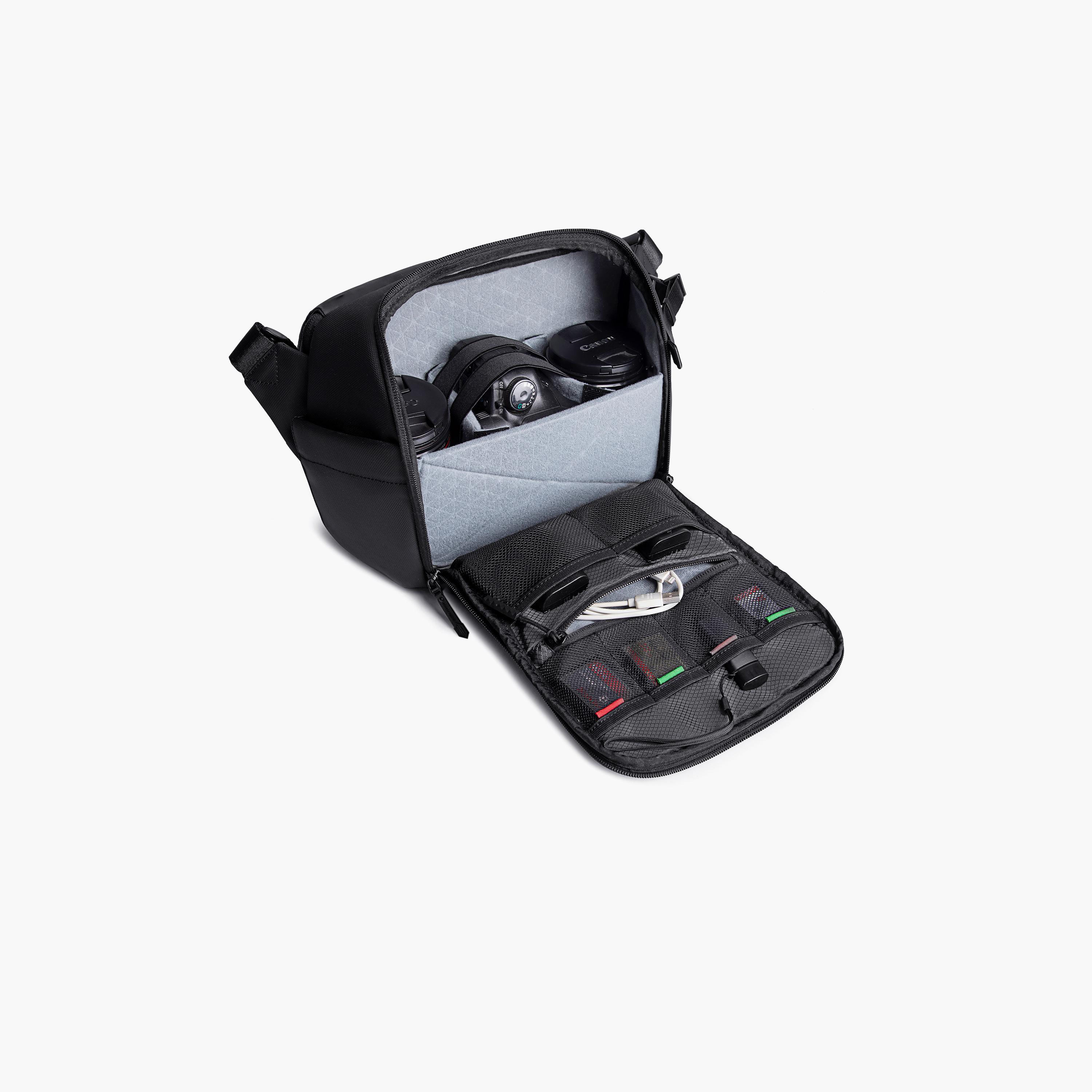 Arctic Hunter Water-Resistant Camera Shoulder Bag with Zipper Closure and Tripod Holder-travel-accessories-image-4