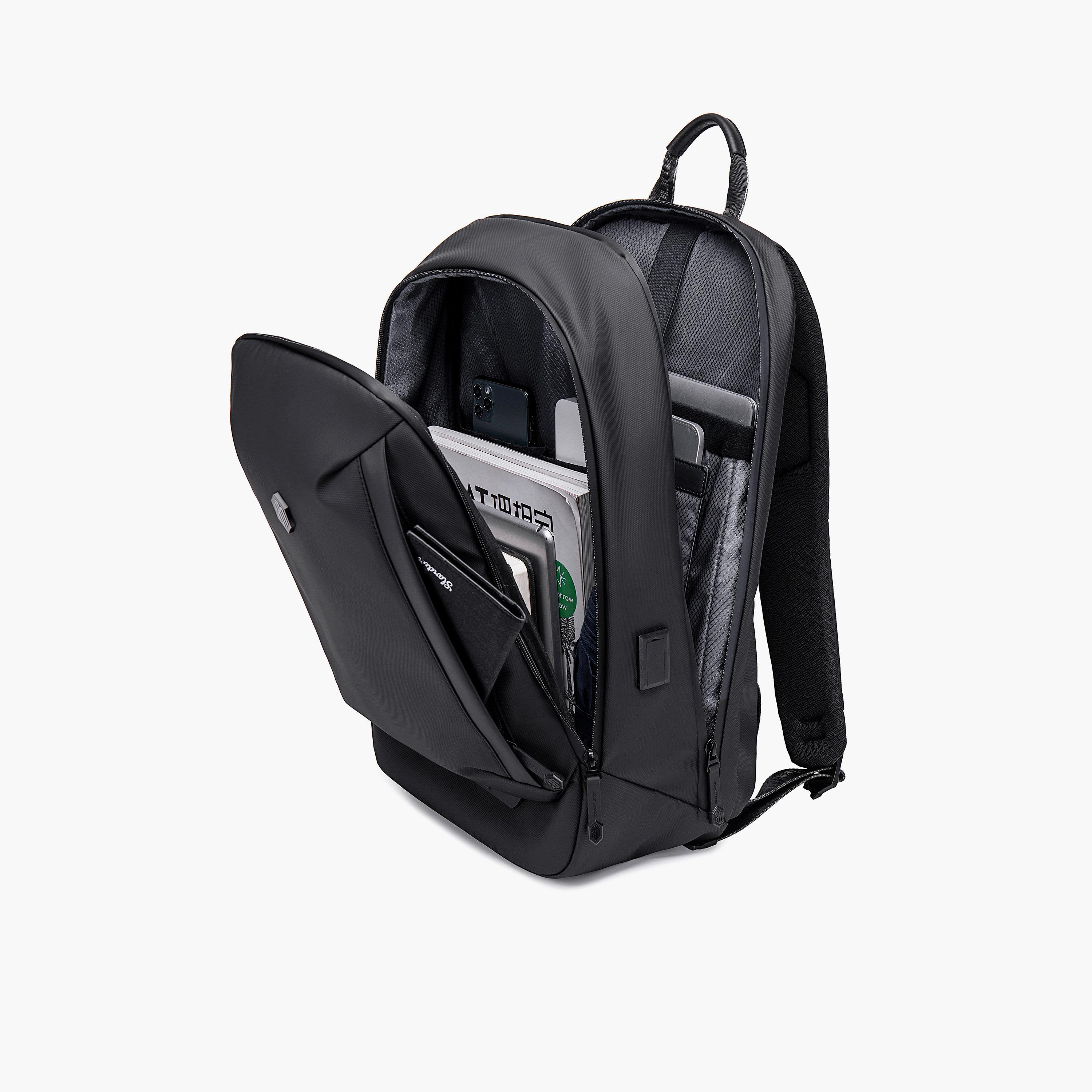 اركتيك هنتر- شنطة كمبيوتر محمول مقاس 18 إنش بوليستر مع منفذ USB مدمج | B00443-school-bagsandbackpacks-backpacks-image-6