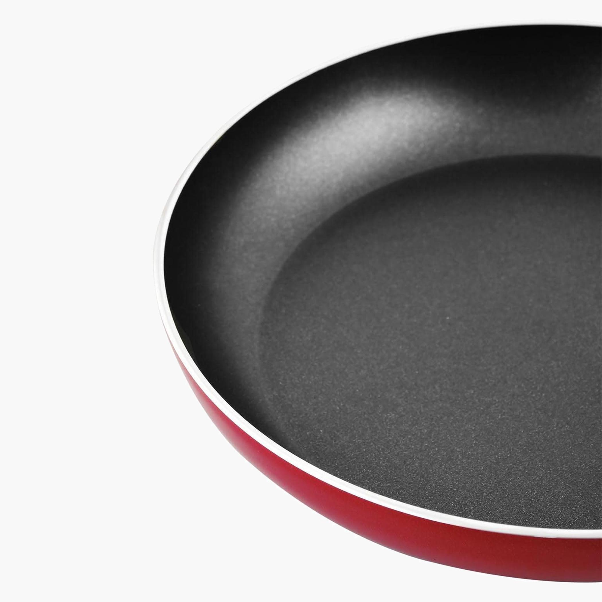 مقلاة ألومنيوم غير لاصقة كلاسيك من برستيج - 29 سم-household-kitchen-cookware-potsandpans-image-2