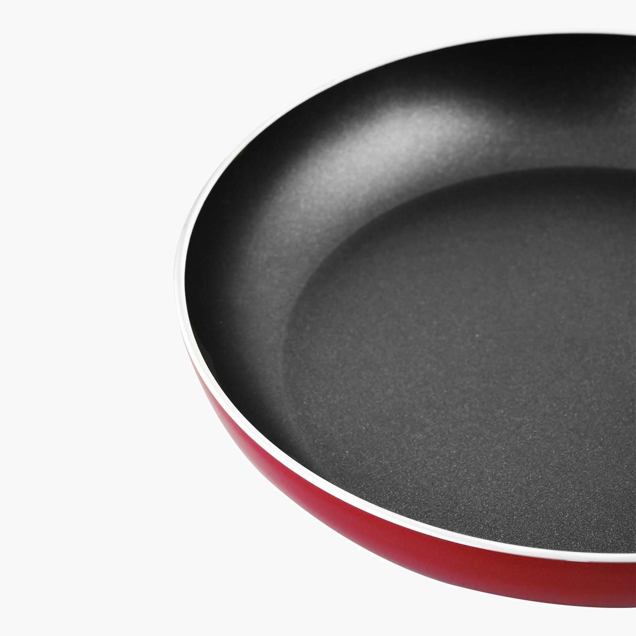 مقلاة ألومنيوم غير لاصقة كلاسيك من برستيج - 26 سم-household-kitchen-cookware-potsandpans-image-2