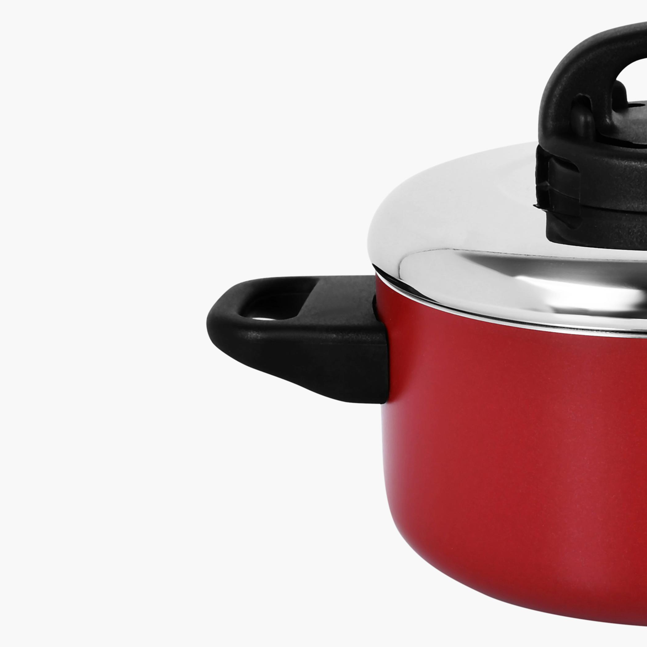 قدر مرقة غير لاصق مع غطاء ستانلس ستيل كلاسيك من برستيج - 23 سم-household-kitchen-cookware-potsandpans-image-5